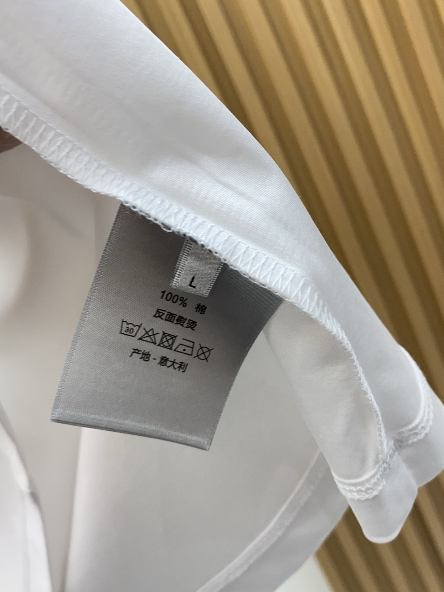 迪奥 高级定制 2026新款短袖 百搭款式 任何人都可以轻松驾驭 面料全订制工艺 高定一等品丝光棉面料 