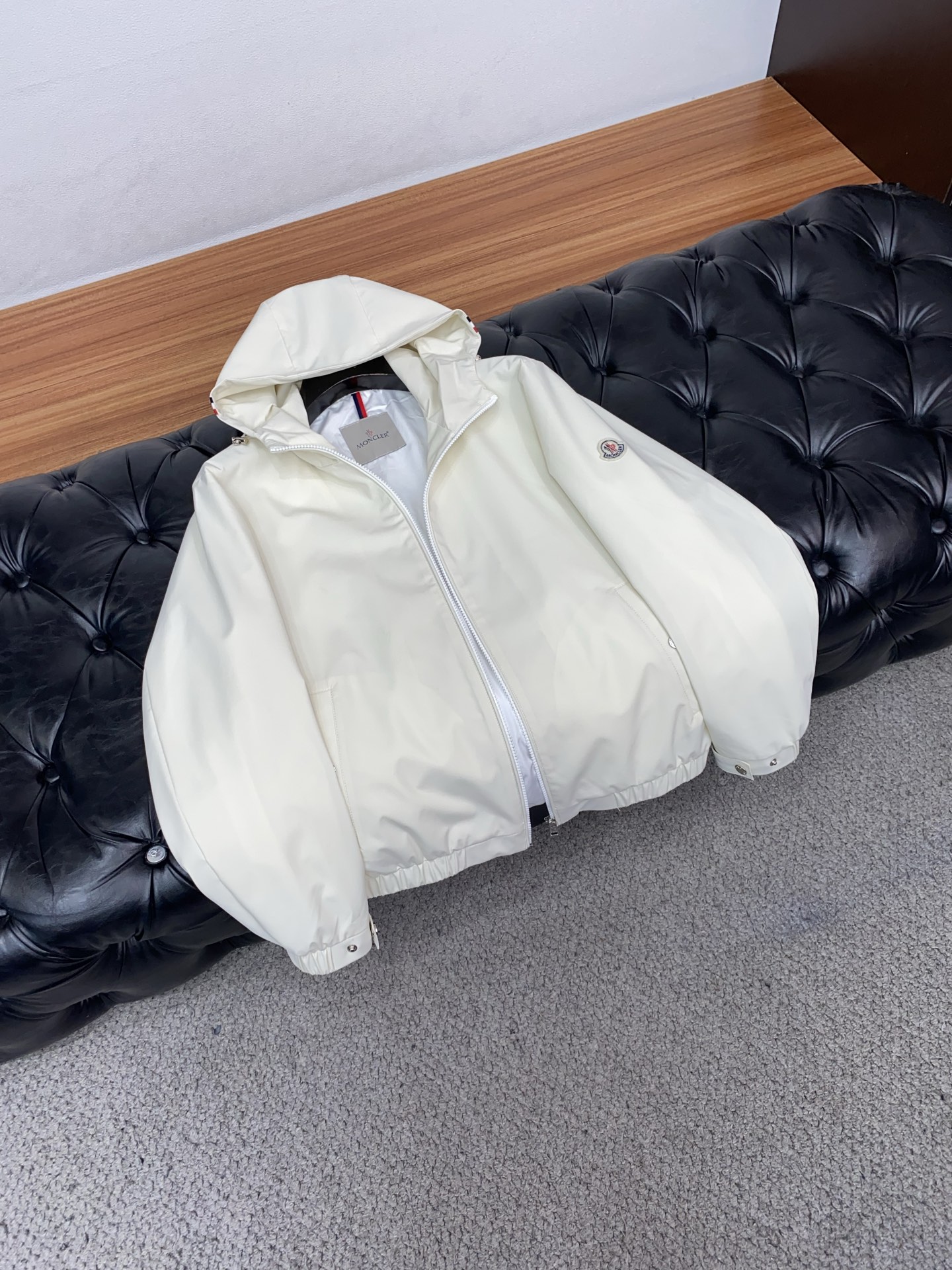 蒙口 2026新款男士休闲定制夹克外套。穿上简约干练的休闲外套，瞬间重回时髦霸气，又是活力满满的状态。史