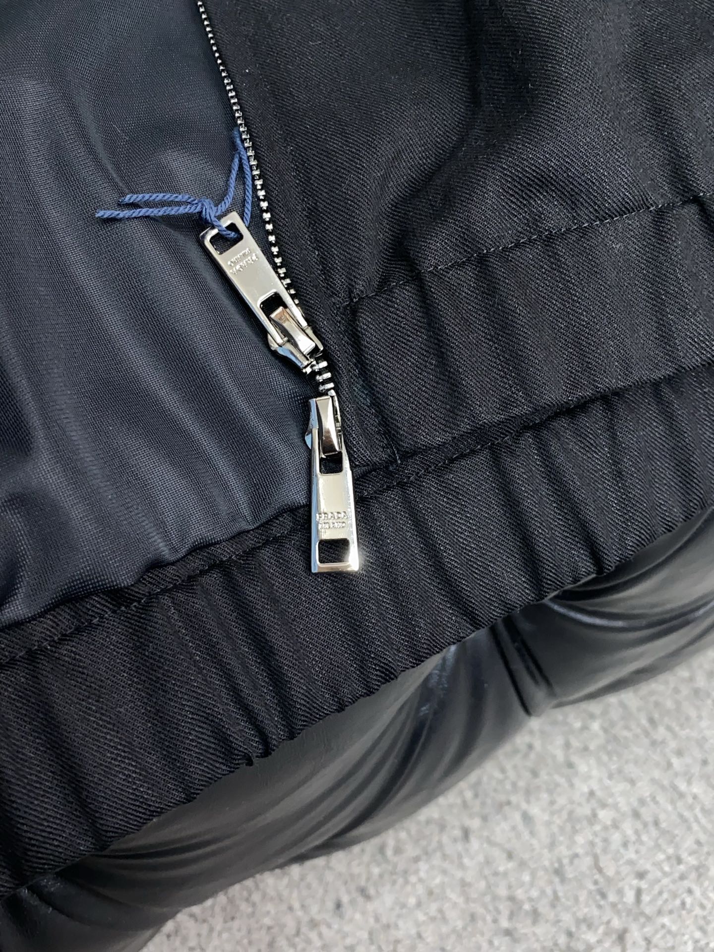 /套 一套销售 春款套装 顶级品质 普拉达 定制顶级面料 新品 最新设计款 2026ss 家新款夹克外套