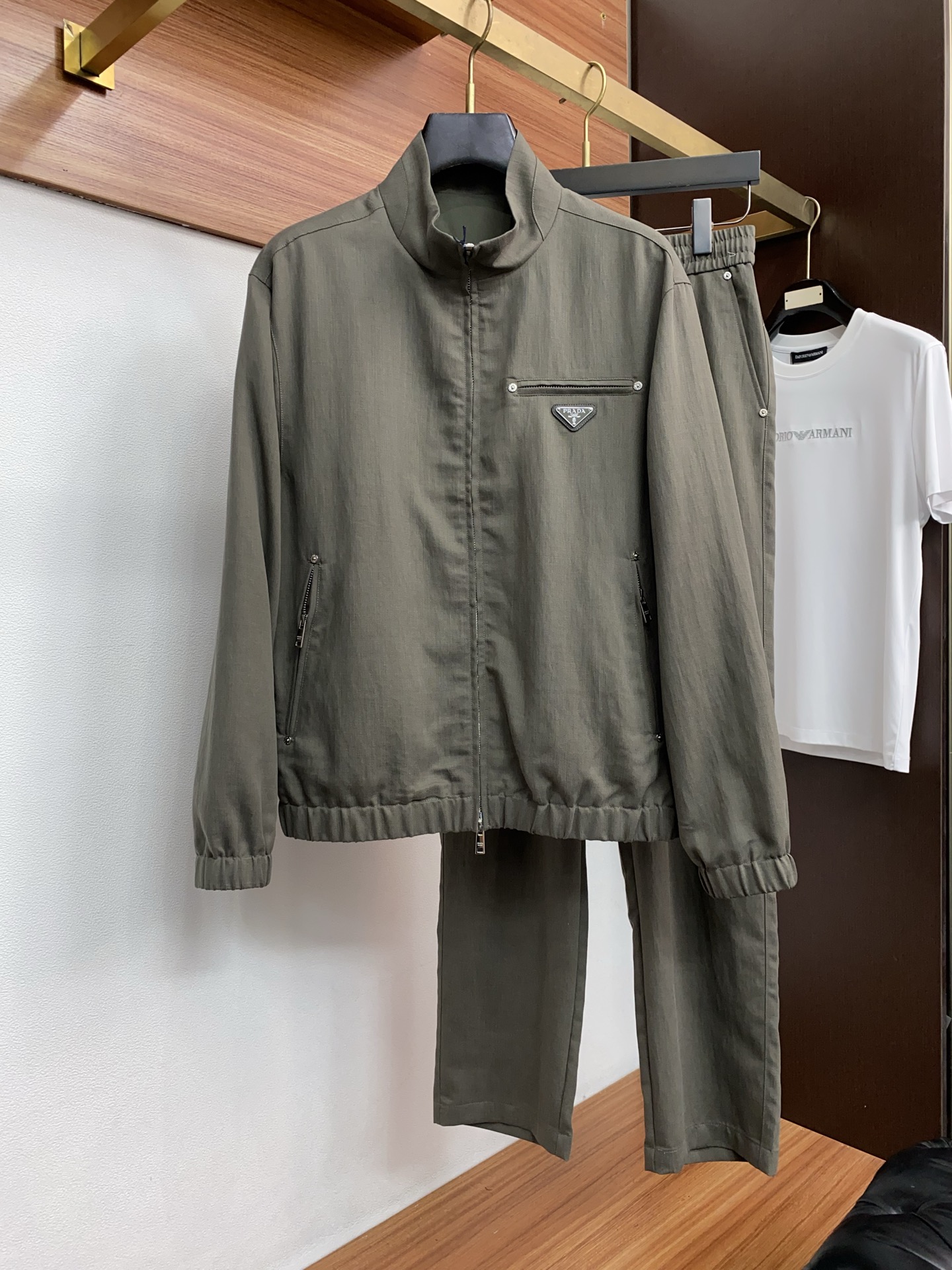 /套 一套销售 春款套装 顶级品质 普拉达 定制顶级面料 新品 最新设计款 2026ss 家新款夹克外套