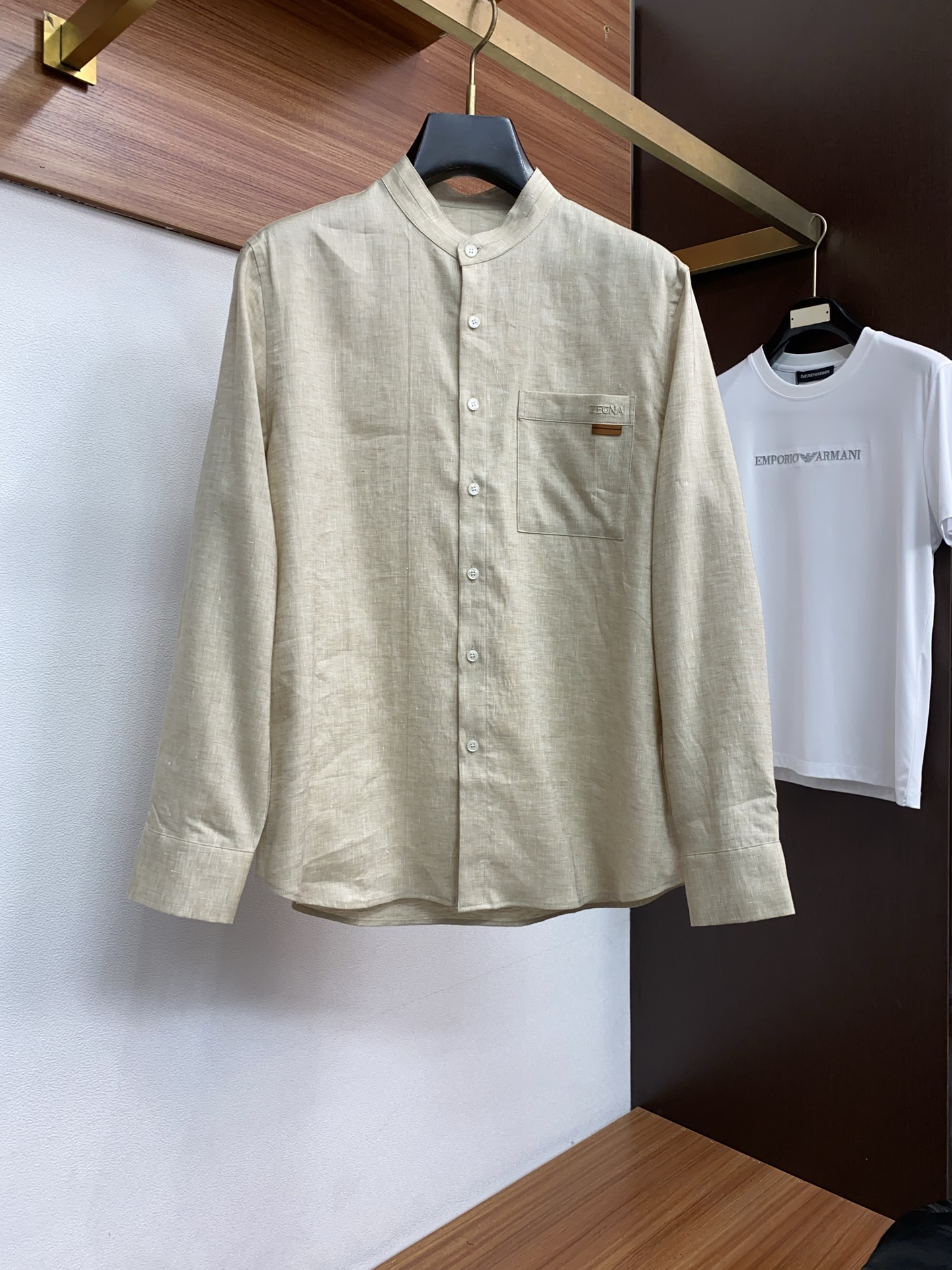 顶级 杰尼亚 老钱风 2026春夏新款衬衣外套好穿不挑身材在搭配上没有太多的限制 随意简洁的衬托其他单品