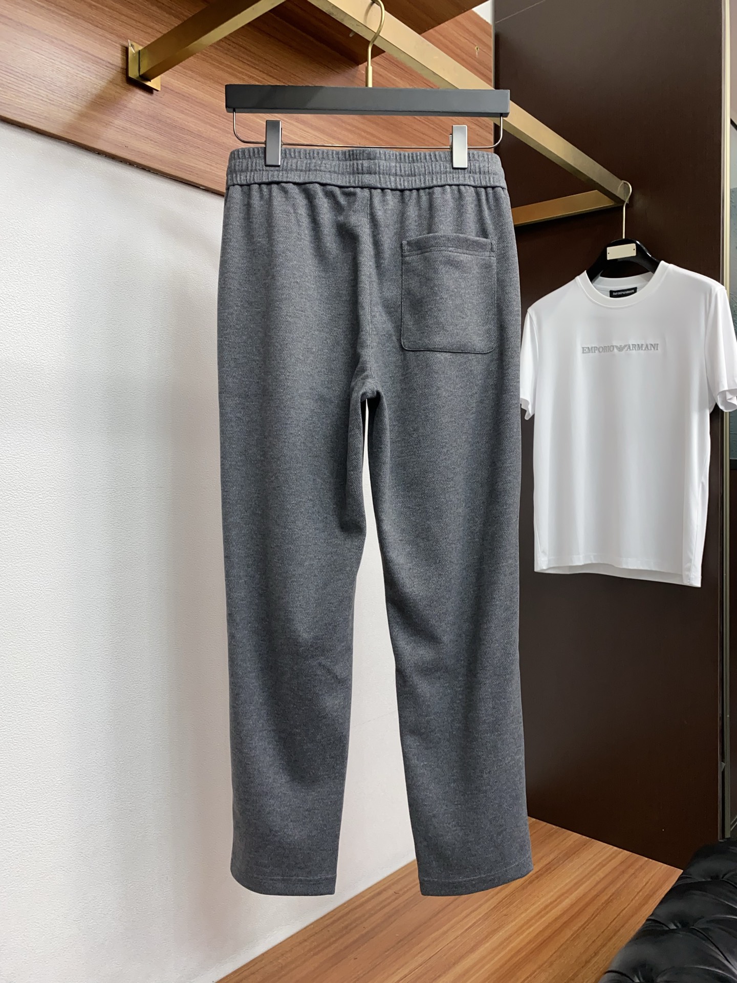 /套 一套销售不拆 Loro piana 诺悠翩雅春款套装 顶级品质 普拉达 定制顶级面料 新品 最新设
