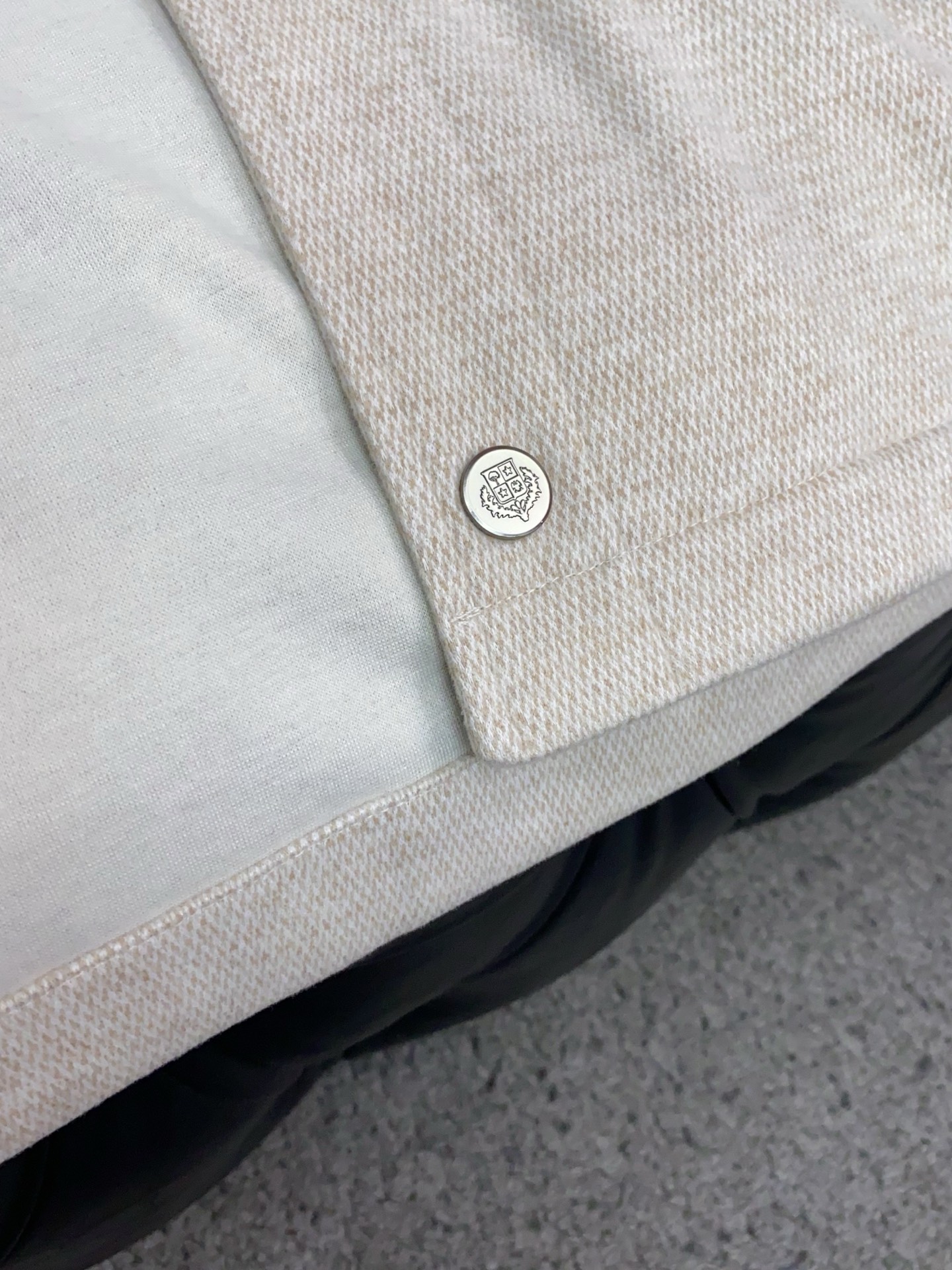 /套 一套销售不拆 Loro piana 诺悠翩雅春款套装 顶级品质 普拉达 定制顶级面料 新品 最新设