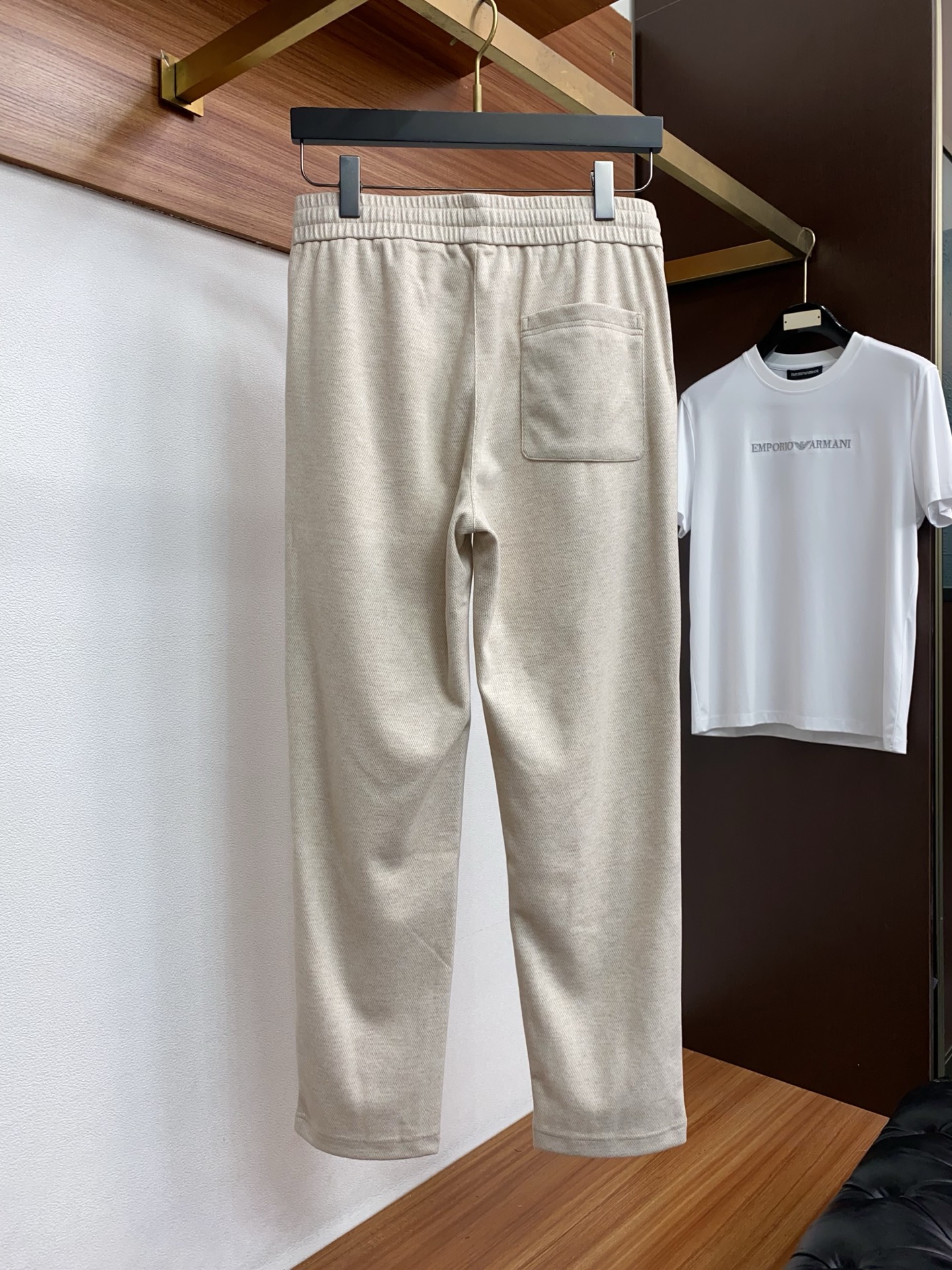 /套 一套销售不拆 Loro piana 诺悠翩雅春款套装 顶级品质 普拉达 定制顶级面料 新品 最新设