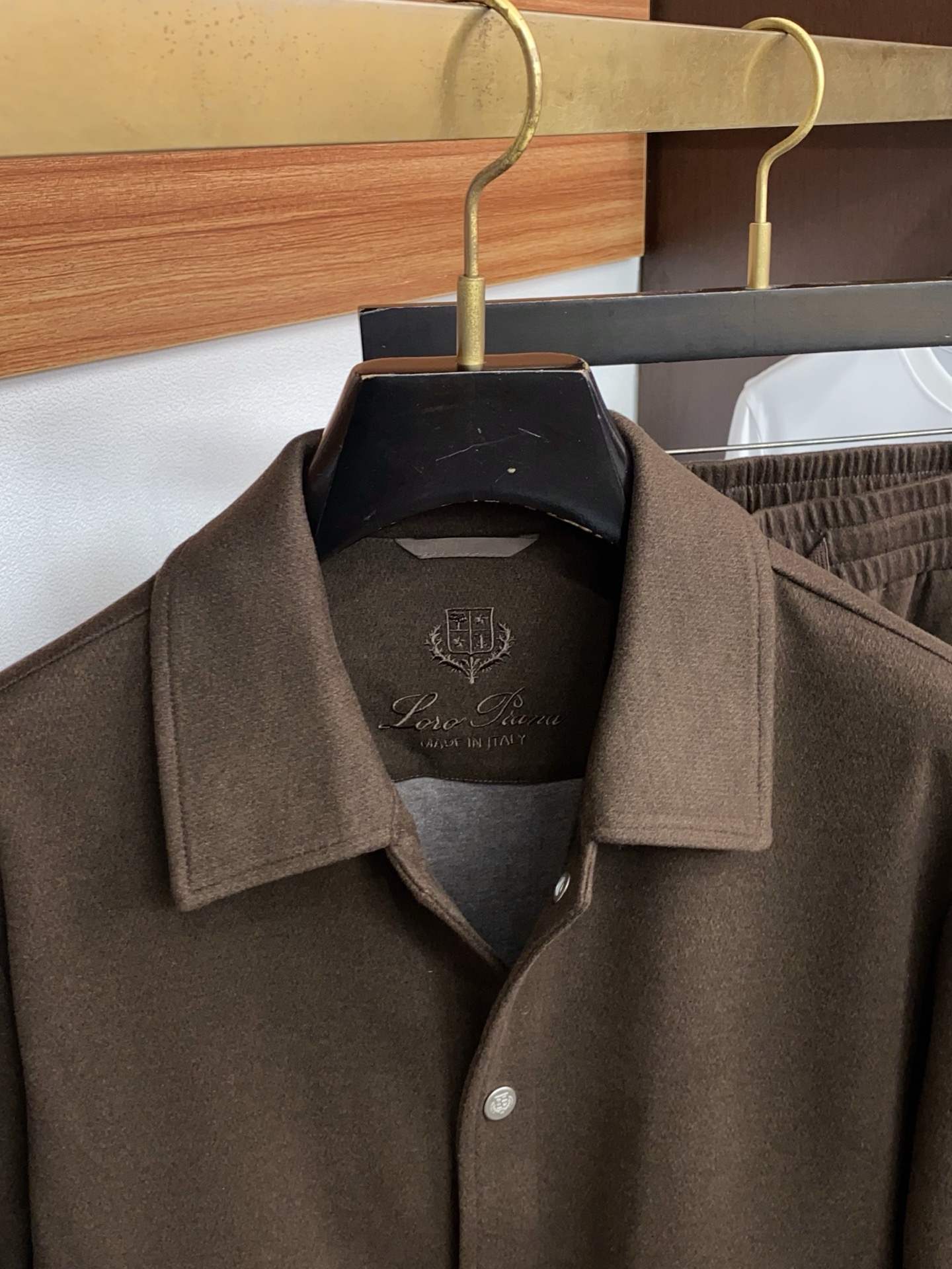 /套 一套销售不拆 Loro piana 诺悠翩雅春款套装 顶级品质 普拉达 定制顶级面料 新品 最新设