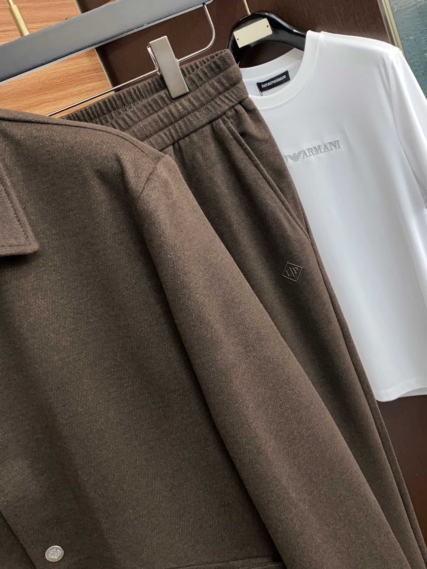 /套 一套销售不拆 Loro piana 诺悠翩雅春款套装 顶级品质 普拉达 定制顶级面料 新品 最新设
