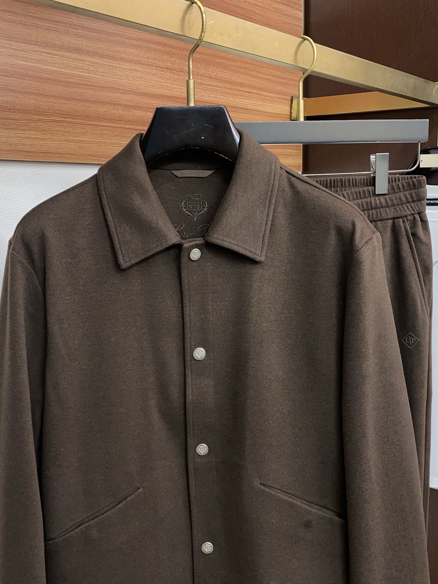 /套 一套销售不拆 Loro piana 诺悠翩雅春款套装 顶级品质 普拉达 定制顶级面料 新品 最新设