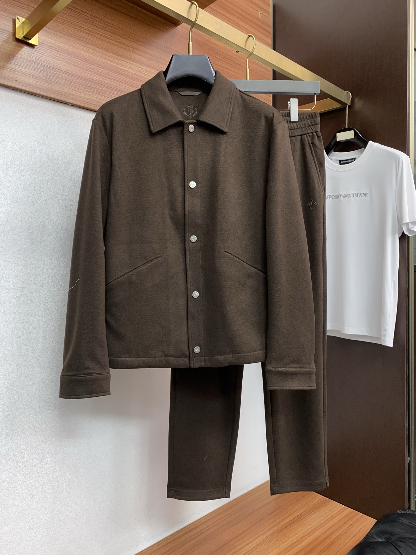 /套 一套销售不拆 Loro piana 诺悠翩雅春款套装 顶级品质 普拉达 定制顶级面料 新品 最新设