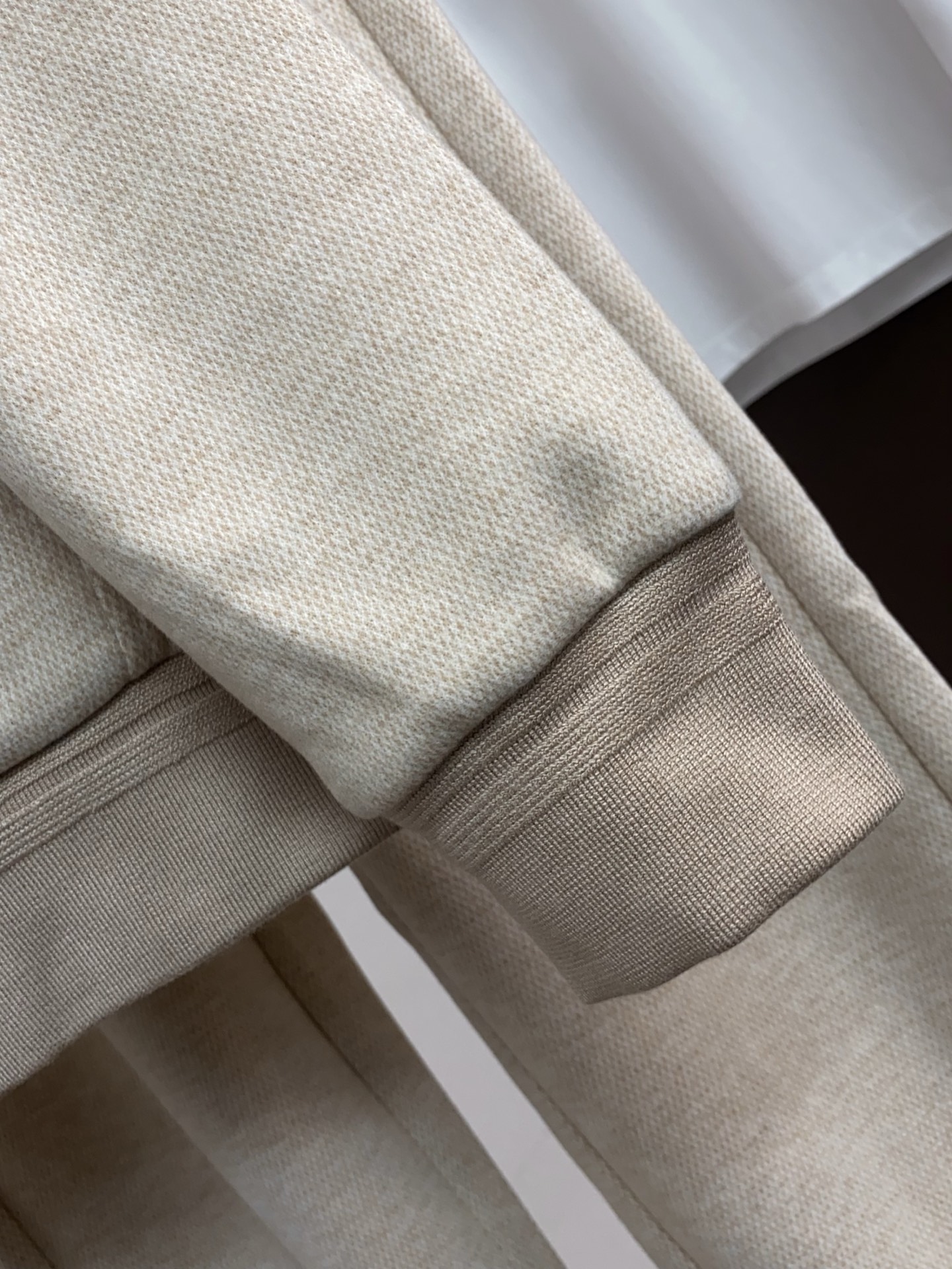 /套 一套销售不拆 Loro piana 诺悠翩雅春款套装 顶级品质 普拉达 定制顶级面料 新品 最新设