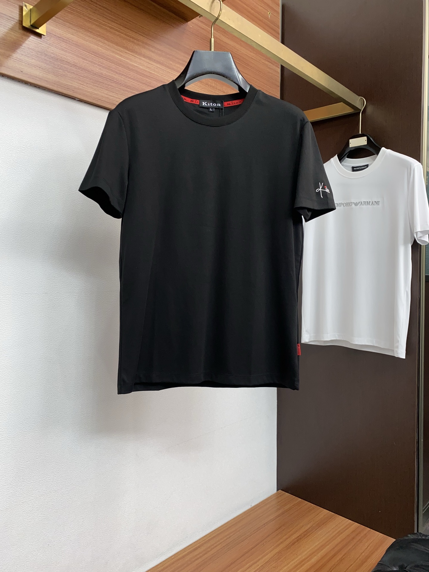 키톤 26SS 남성 반팔 88529 Kiton T Shirt