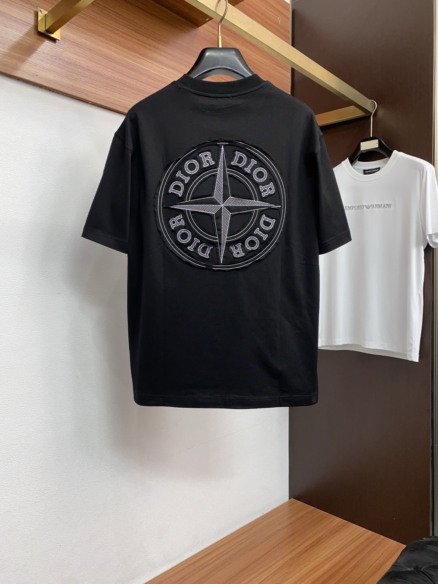 迪奥 26SS春夏新款 纯棉质圆领短袖 男士基础款专柜短袖T恤衫！贸易公司渠道稀出，同步官网发售！基础T