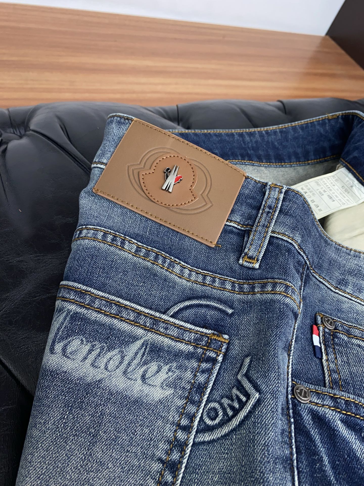 蒙口 高端定制、2026早春最新款牛仔裤 柜台同步发售 原版定制复刻 客供五金辅料 原单品质 进口牛仔面