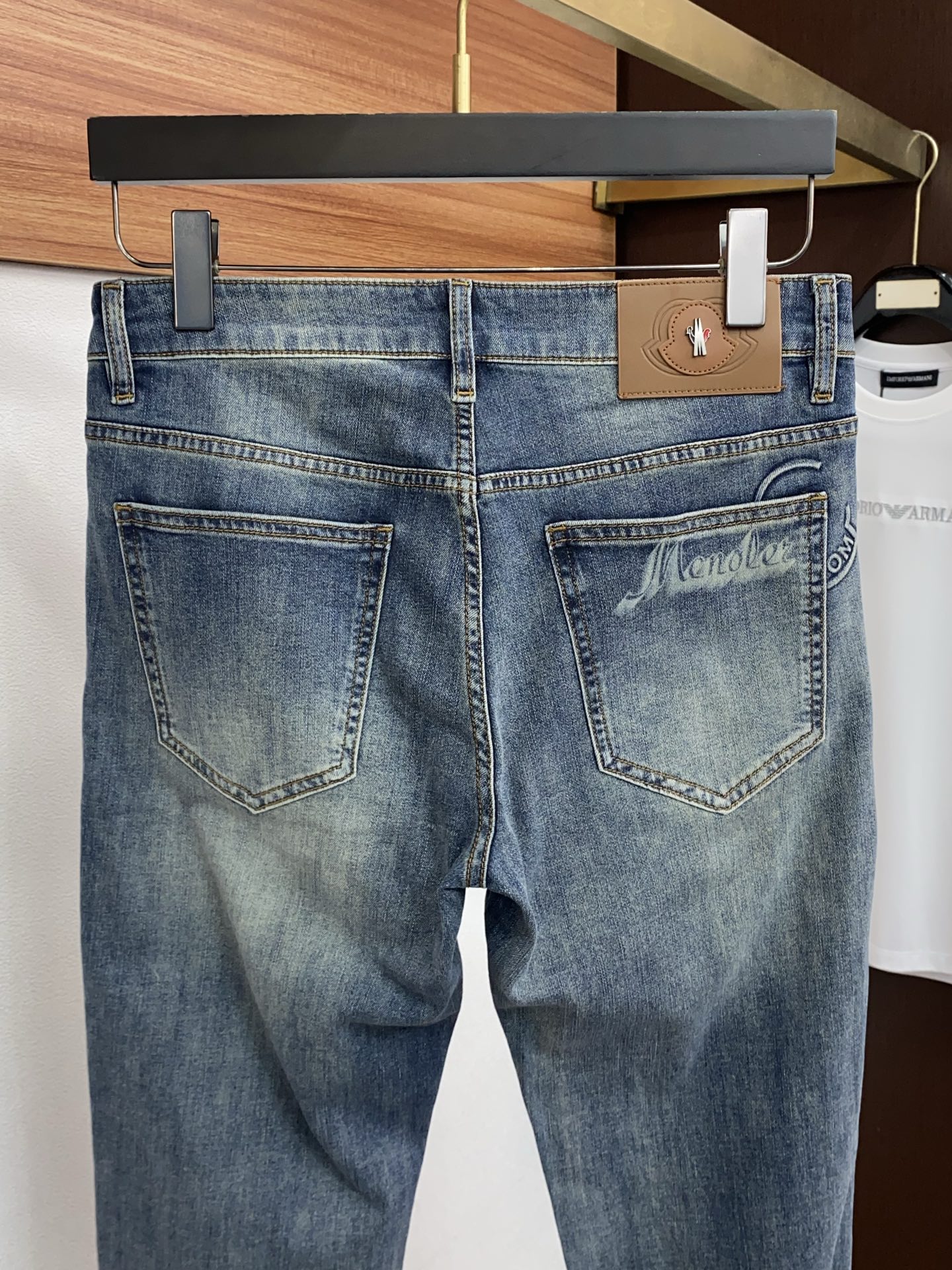 蒙口 高端定制、2026早春最新款牛仔裤 柜台同步发售 原版定制复刻 客供五金辅料 原单品质 进口牛仔面