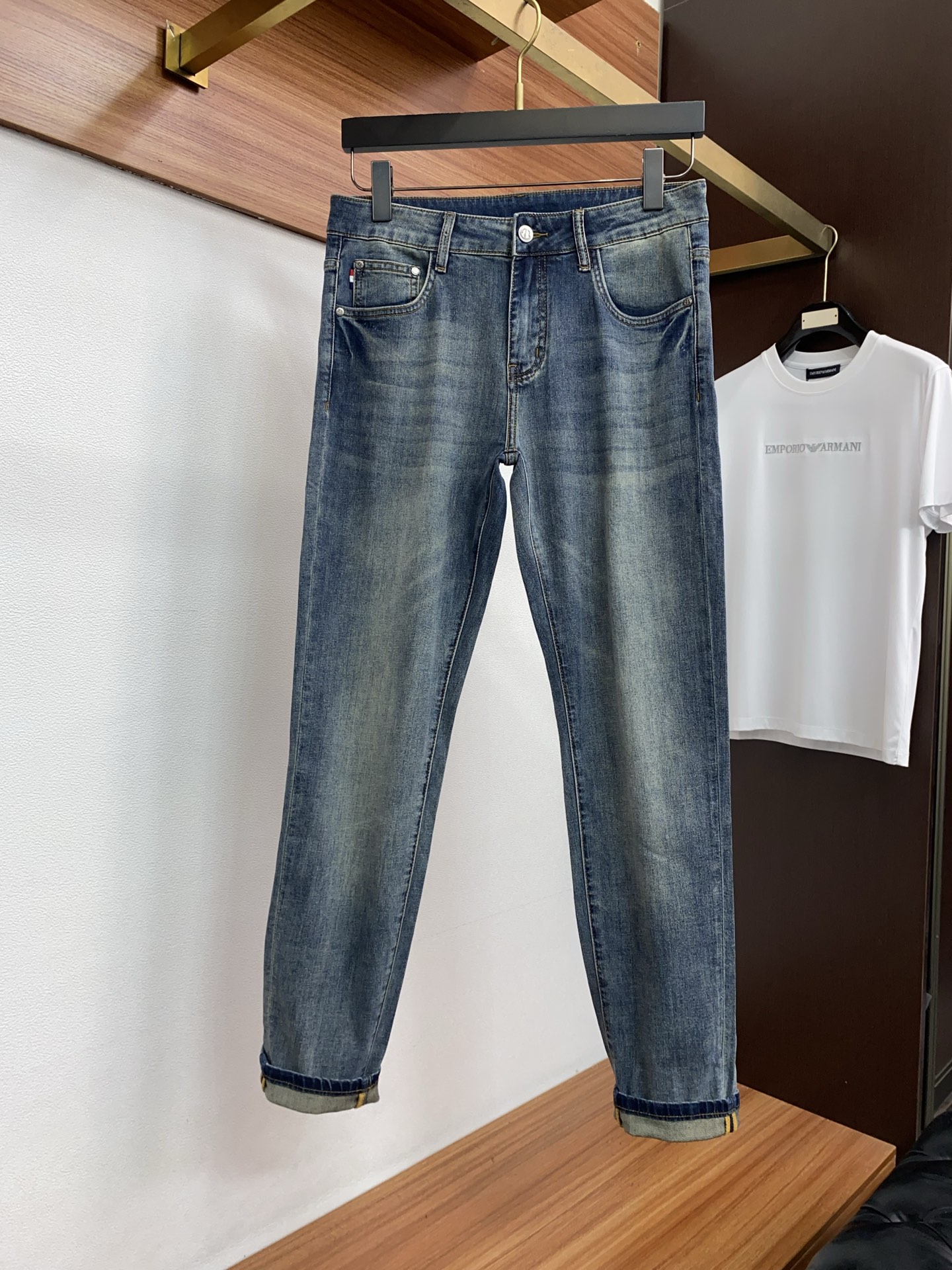 蒙口 高端定制、2026早春最新款牛仔裤 柜台同步发售 原版定制复刻 客供五金辅料 原单品质 进口牛仔面