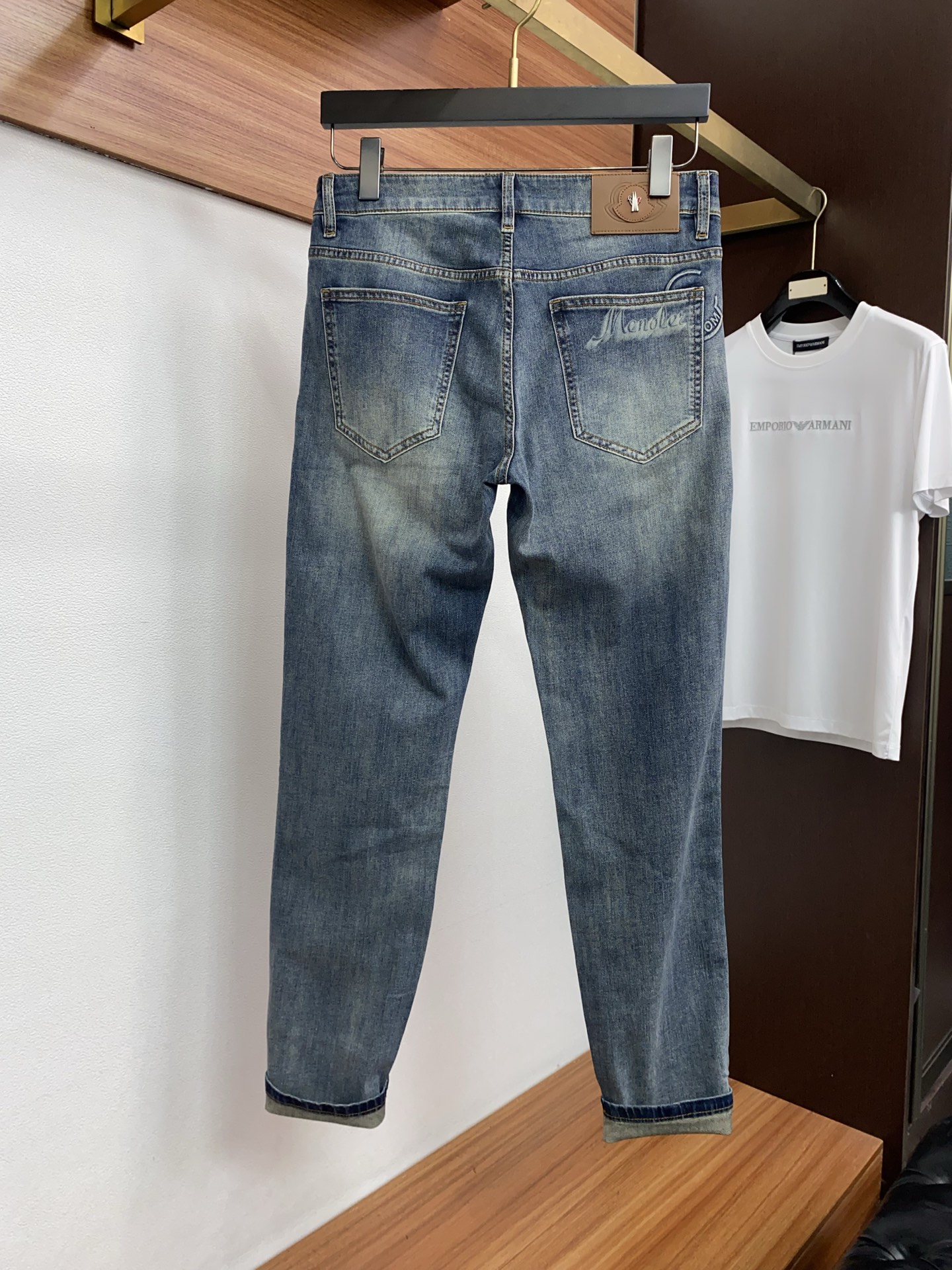 蒙口 高端定制、2026早春最新款牛仔裤 柜台同步发售 原版定制复刻 客供五金辅料 原单品质 进口牛仔面