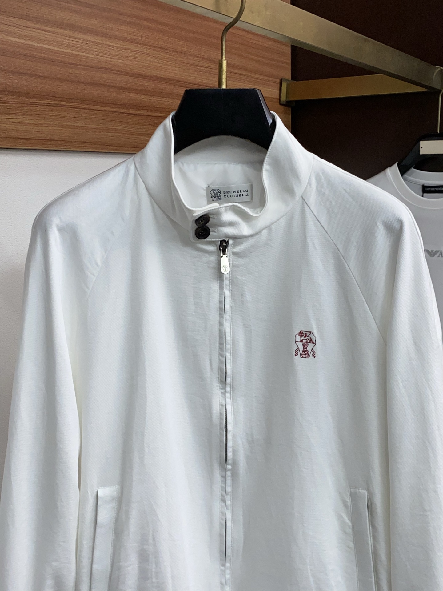 BC 2026新款男士休闲定制麻棉夹克外套。穿上简约干练的休闲外套，瞬间重回时髦霸气，又是活力满满的状态