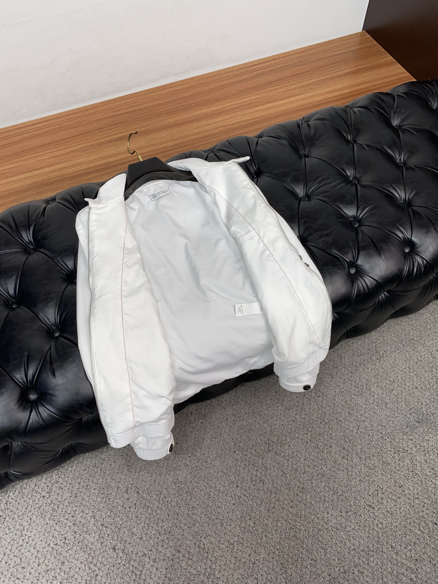 BC 2026新款男士休闲定制麻棉夹克外套。穿上简约干练的休闲外套，瞬间重回时髦霸气，又是活力满满的状态