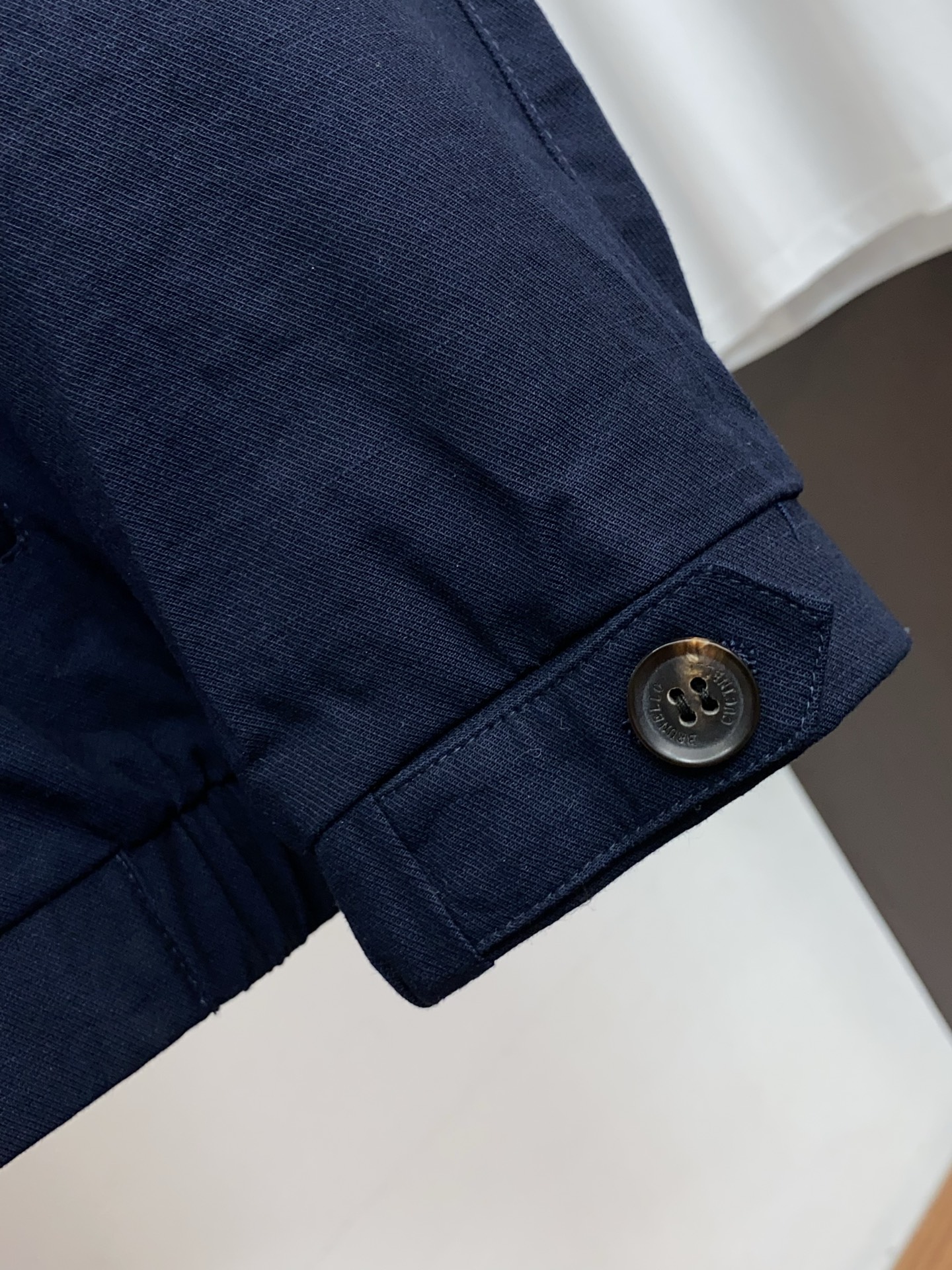 BC 2026新款男士休闲定制麻棉夹克外套。穿上简约干练的休闲外套，瞬间重回时髦霸气，又是活力满满的状态