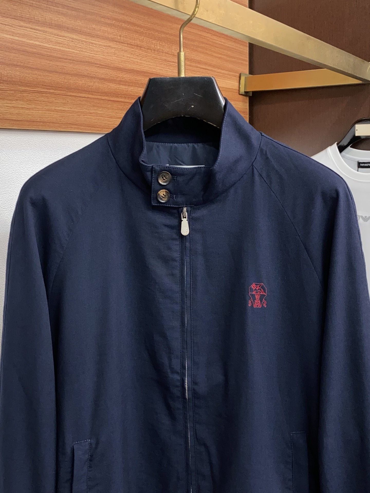 BC 2026新款男士休闲定制麻棉夹克外套。穿上简约干练的休闲外套，瞬间重回时髦霸气，又是活力满满的状态