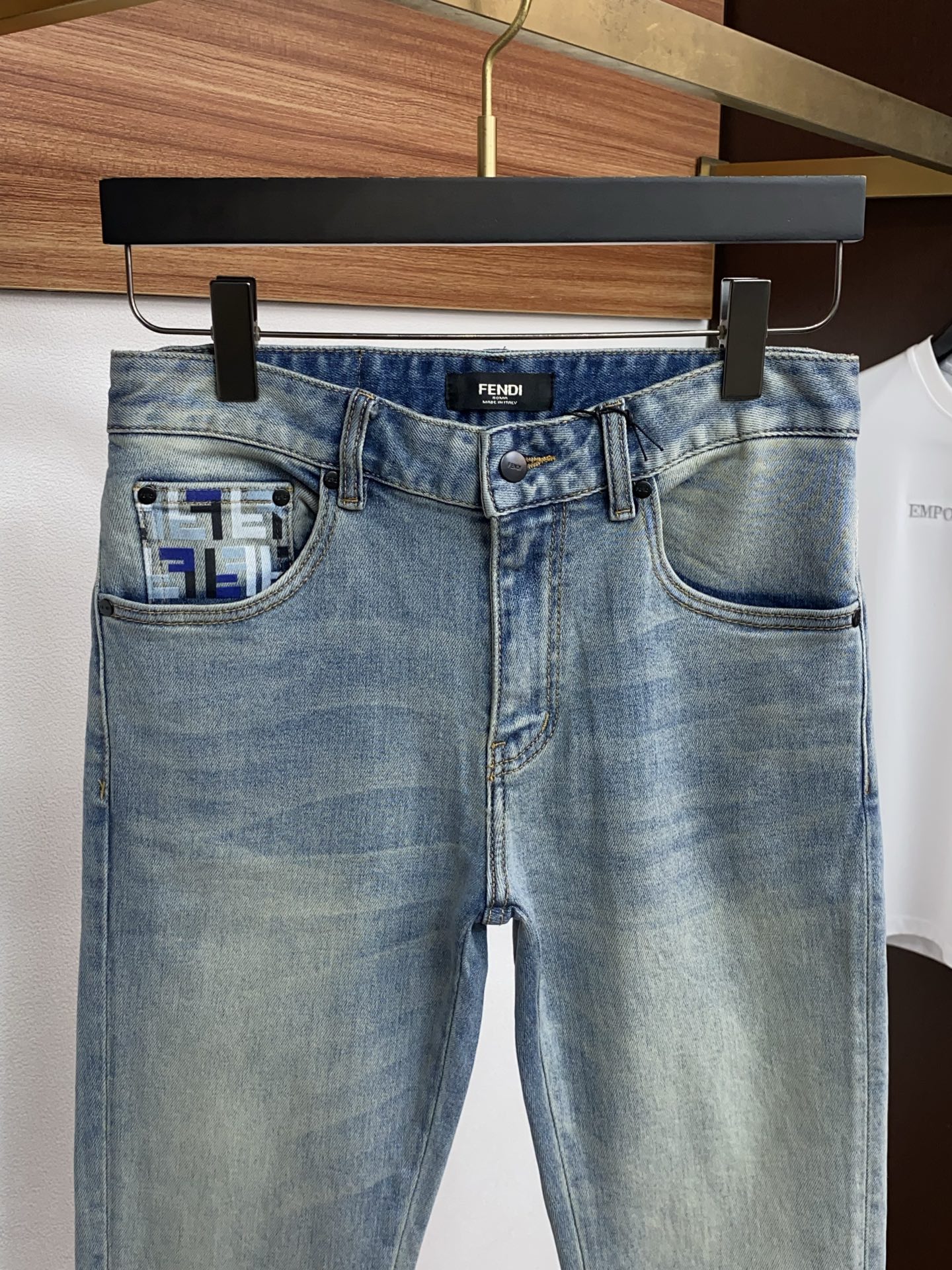 芬迪 26新款 市场独家订制进口丹宁牛仔面料 稀缺面料 超级舒服 工艺复杂四季款牛仔裤 针织牛从做旧 独