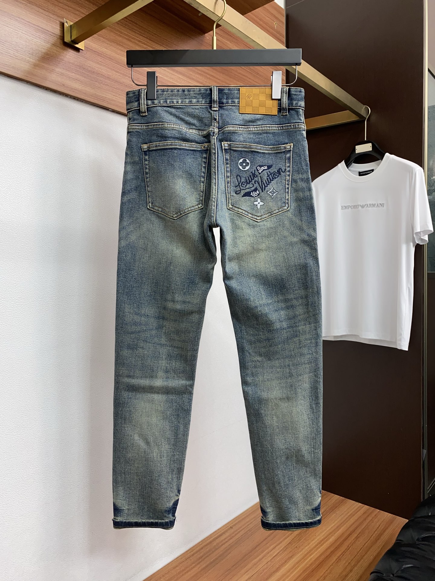 1v路易威登 26新款 市场独家订制进口丹宁牛仔面料 稀缺面料 超级舒服 工艺复杂四季款牛仔裤 针织牛从