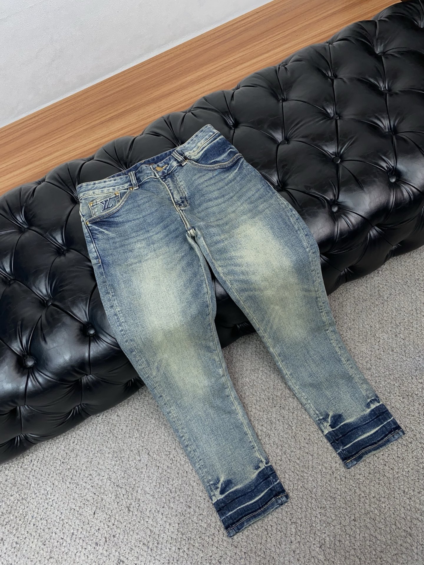 1v路易威登 26新款 市场独家订制进口丹宁牛仔面料 稀缺面料 超级舒服 工艺复杂四季款牛仔裤 针织牛从