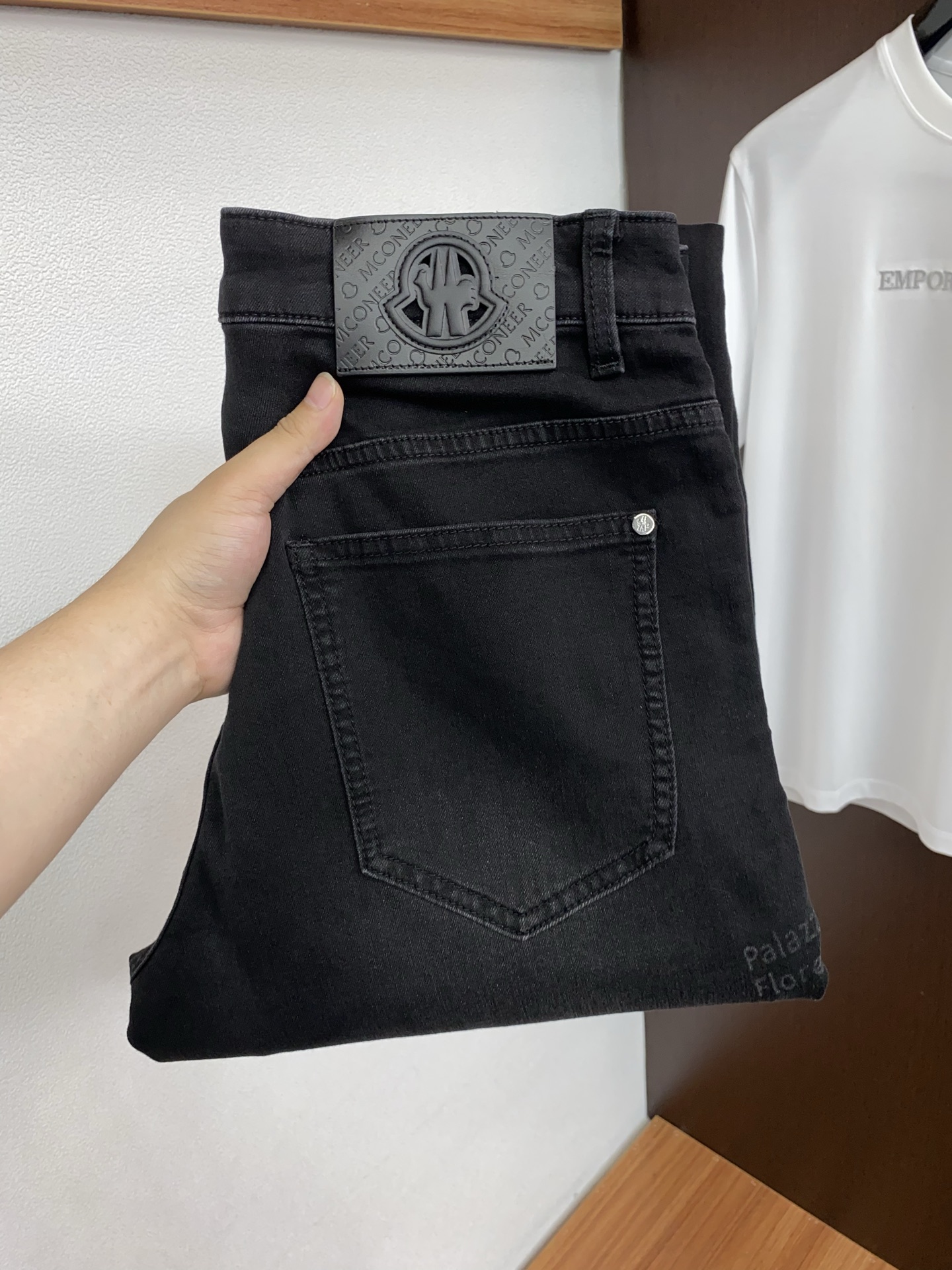 蒙口 高端定制、2026早春最新款牛仔裤 柜台同步发售 原版定制复刻 客供五金辅料 原单品质 进口牛仔面