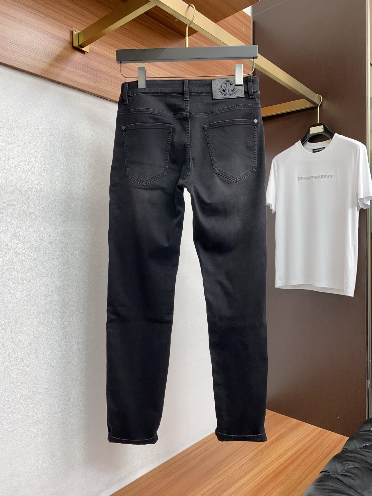 蒙口 高端定制、2026早春最新款牛仔裤 柜台同步发售 原版定制复刻 客供五金辅料 原单品质 进口牛仔面