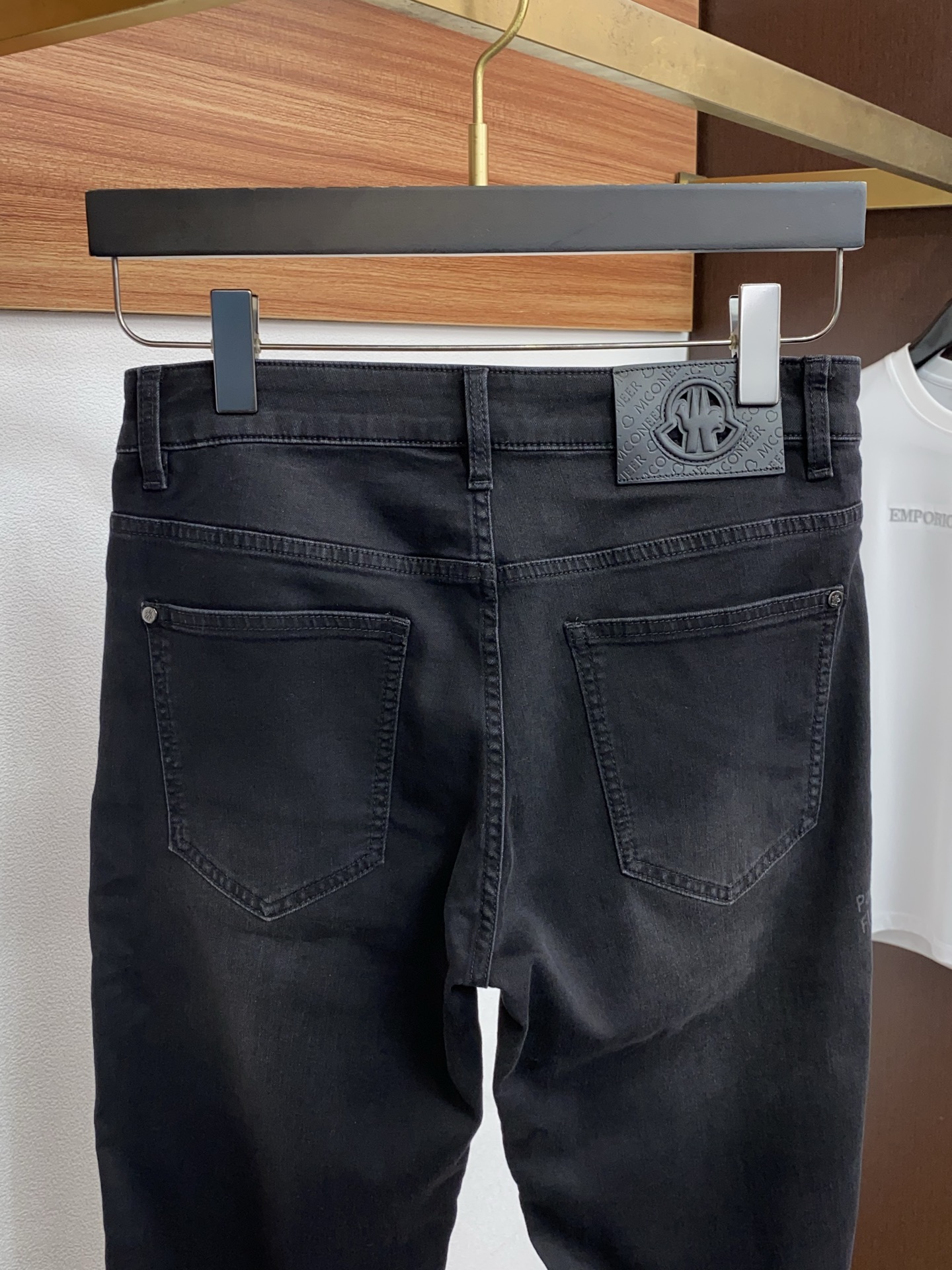 蒙口 高端定制、2026早春最新款牛仔裤 柜台同步发售 原版定制复刻 客供五金辅料 原单品质 进口牛仔面