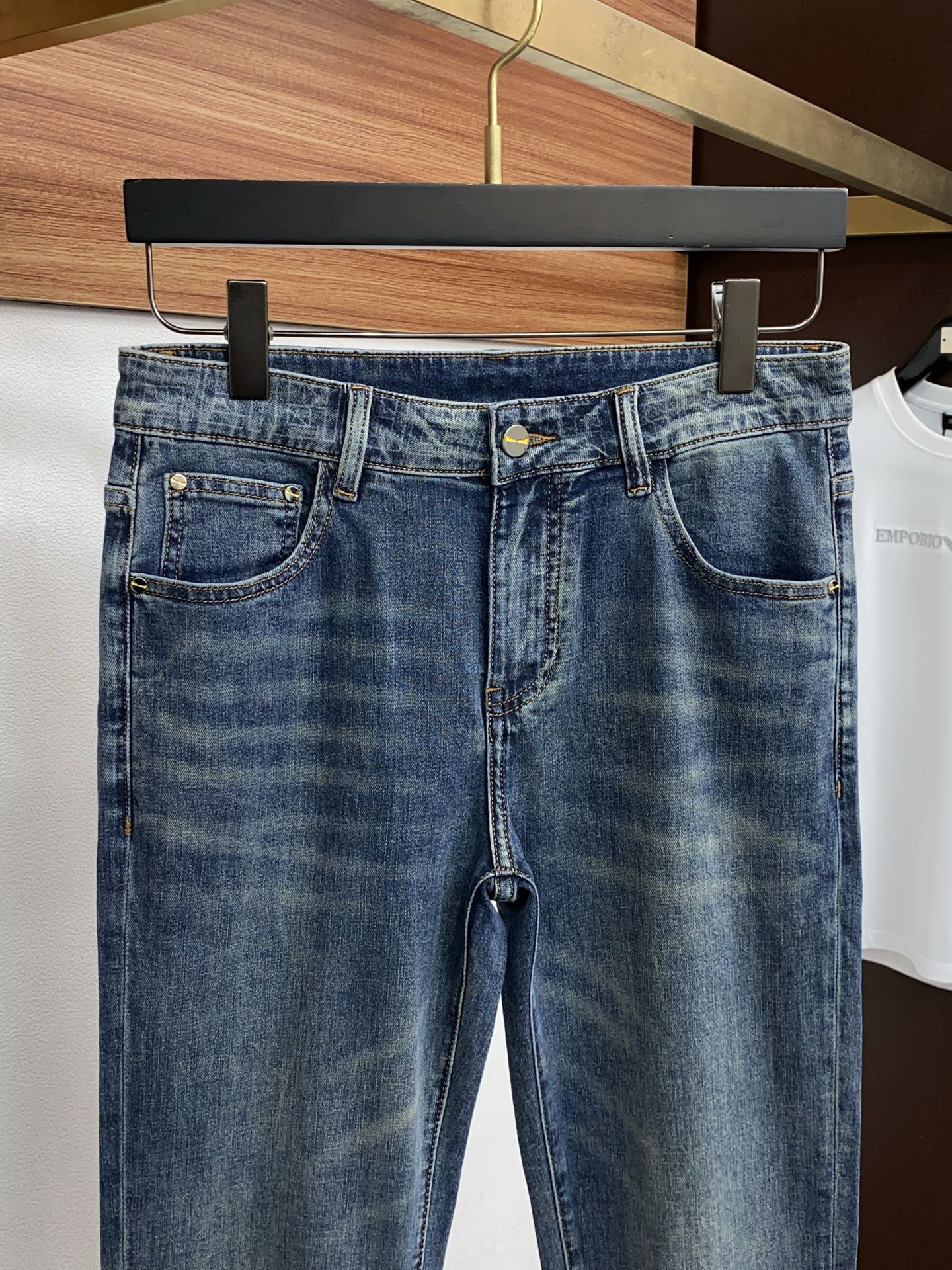 芬迪 高端定制、2026早春最新款牛仔裤 柜台同步发售 原版定制复刻 客供五金辅料 原单品质 进口牛仔面