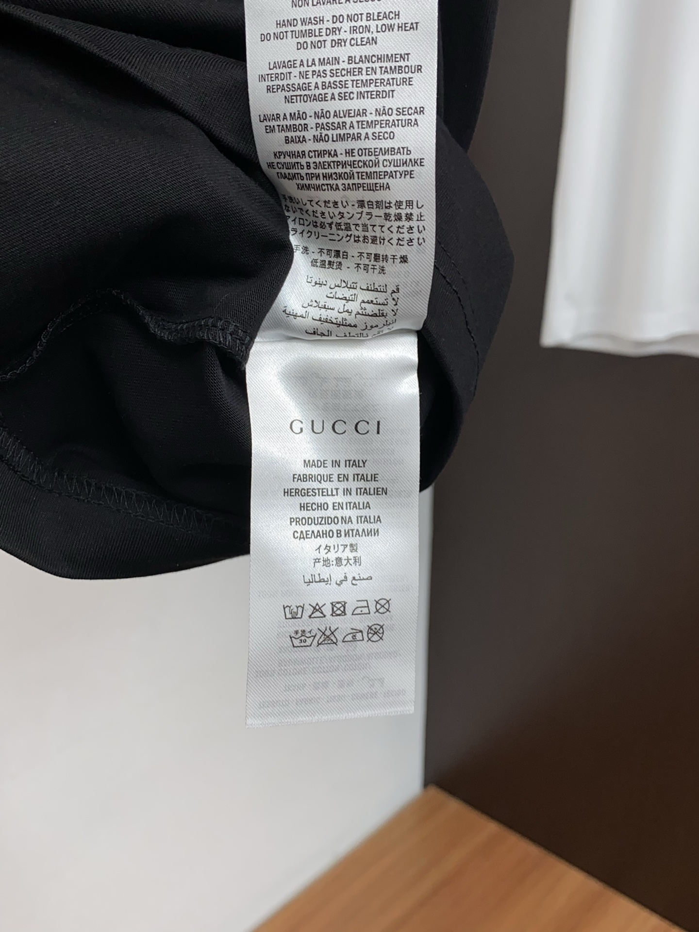 古奇 26SS春夏新款 纯棉质圆领短袖 男士基础款专柜短袖T恤衫！贸易公司渠道稀出，同步官网发售！基础T