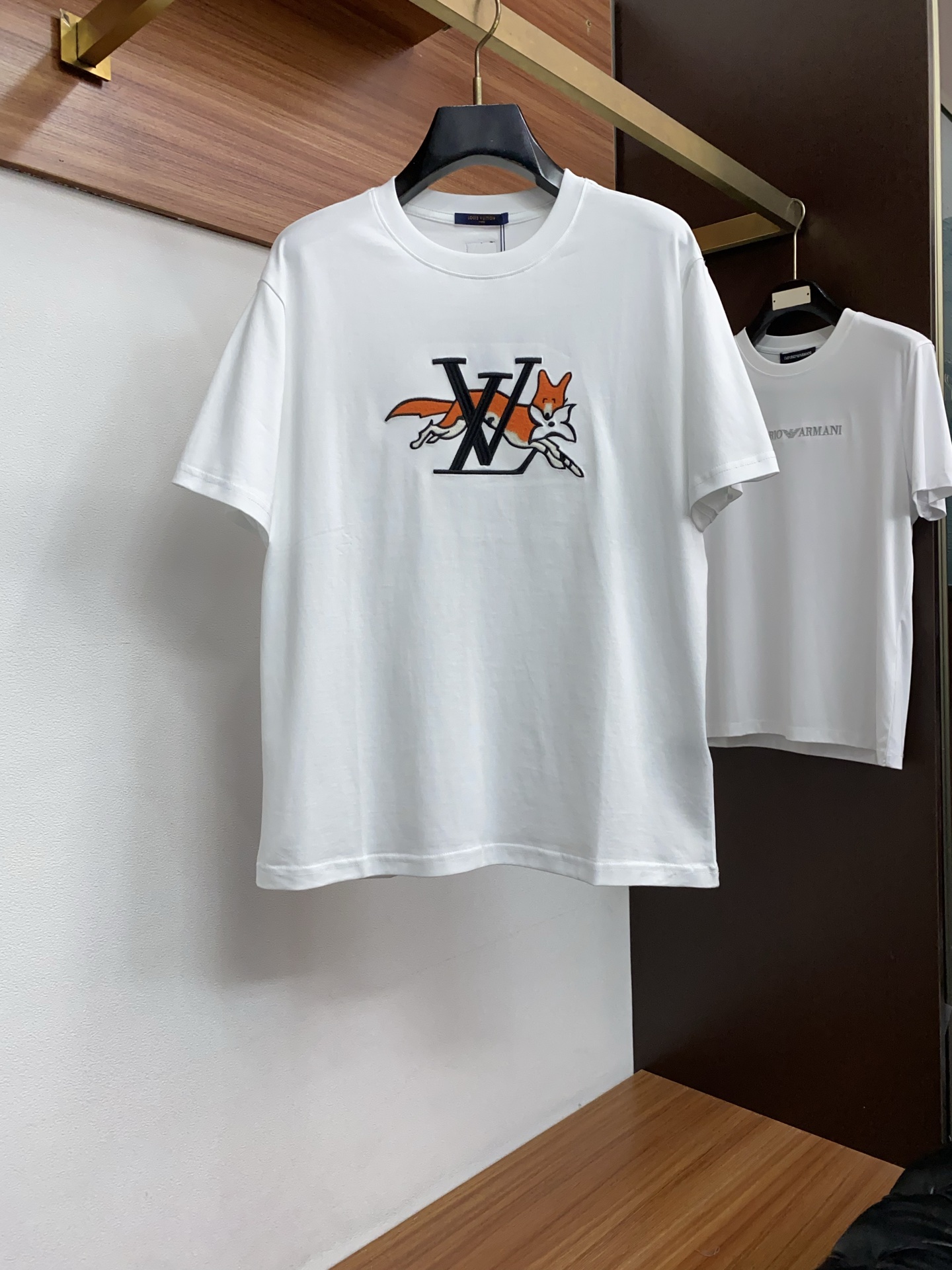 26SS春夏新款 纯棉质圆领短袖 男士基础款专柜短袖T恤衫！贸易公司渠道稀出，同步官网发售！基础T恤奉献