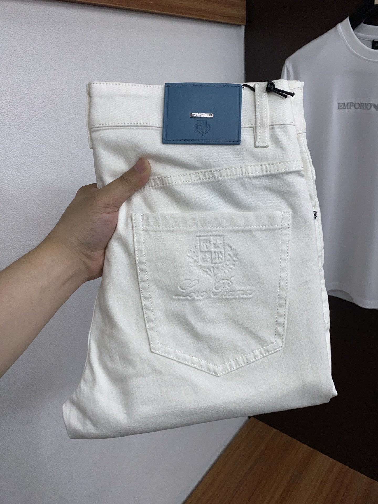 Loro piana 诺悠翩雅 高端定制、2026早春最新款牛仔裤 柜台同步发售 原版定制复刻 客供五金