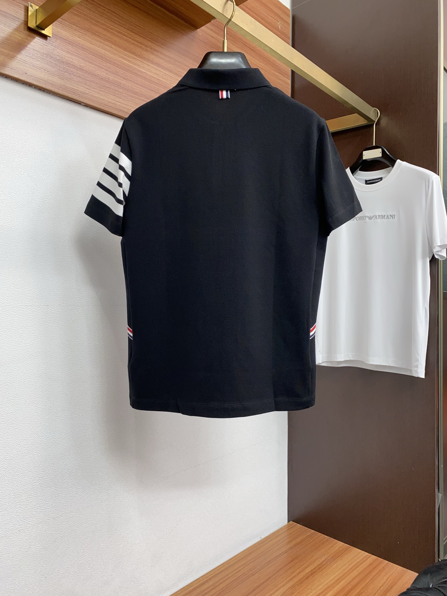 TB 2026s经典时尚翻领 Polo衫短袖 ，贸易公司渠道订单，简约大气，时尚百搭，品相更是无法挑剔！