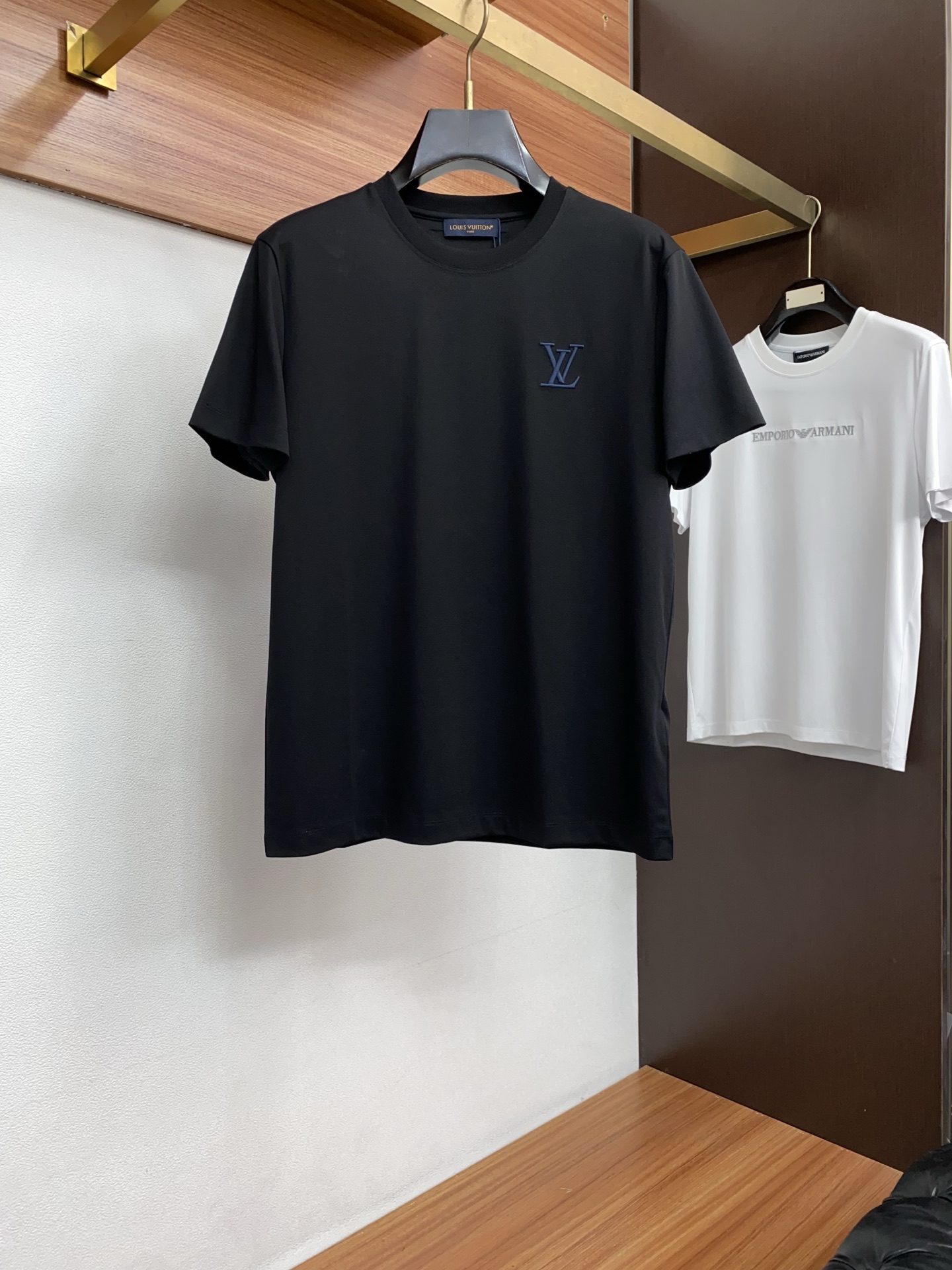 Louis Vuitton Black LV Logo T-Shirt