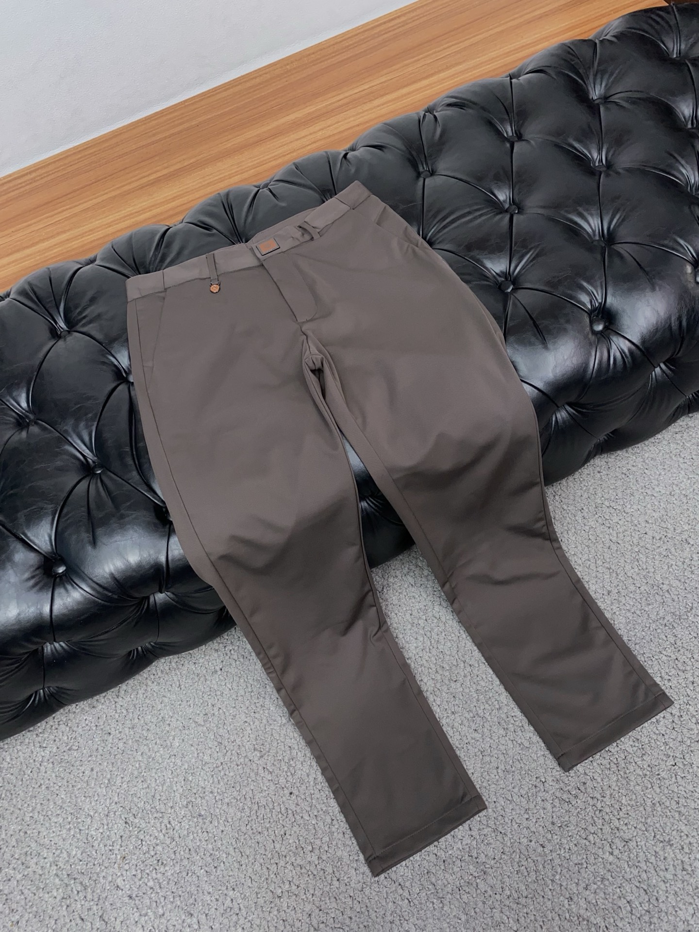loro Piana 诺悠翩雅 26早春 新品 原单男士棉麻休闲西裤 每季必出的类型，无需质疑的热卖王牌
