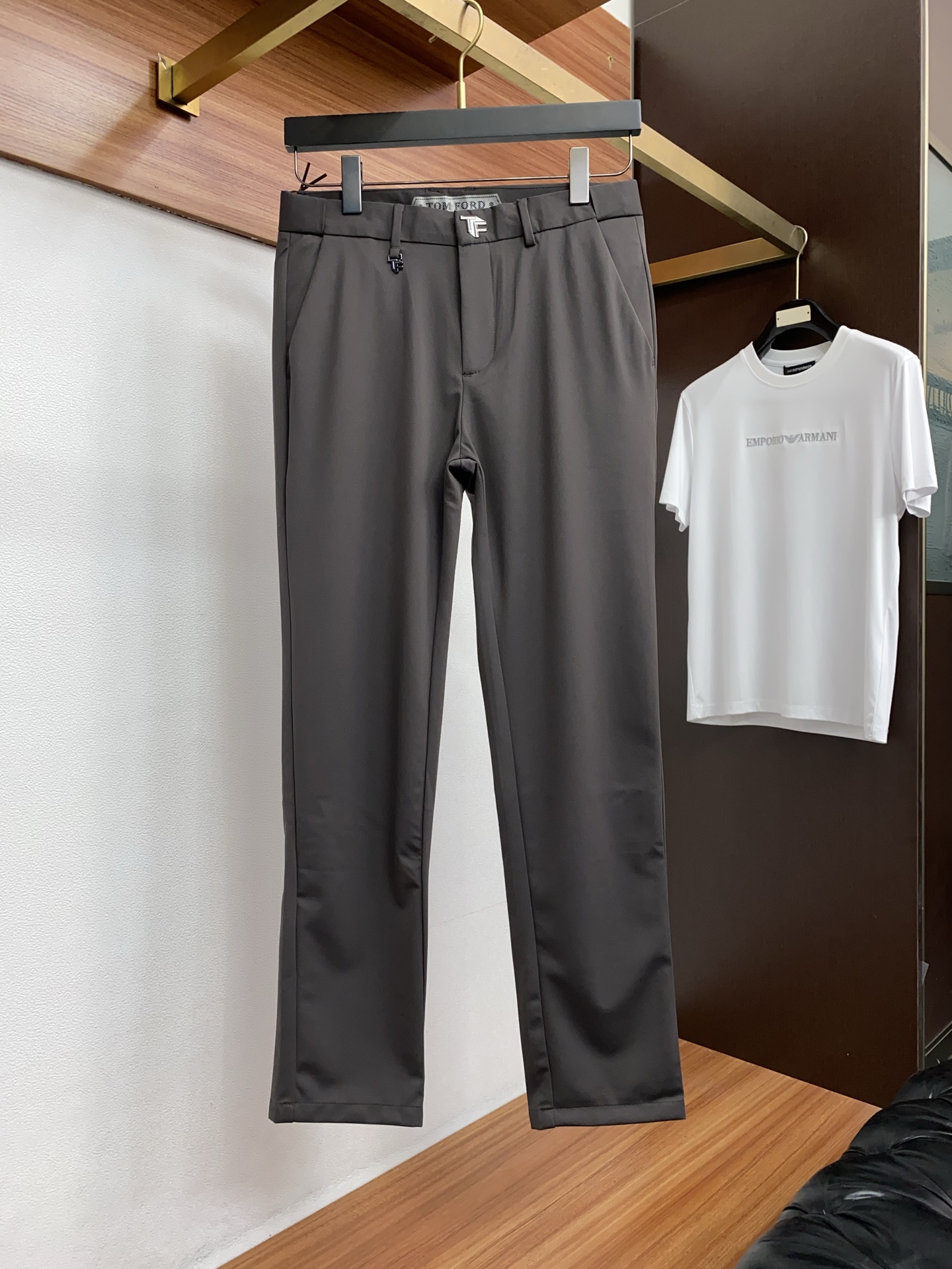 TF 26早春 新品 原单男士西装休闲西裤 每季必出的类型，无需质疑的热卖王牌单品，符合四季最佳的搭配色