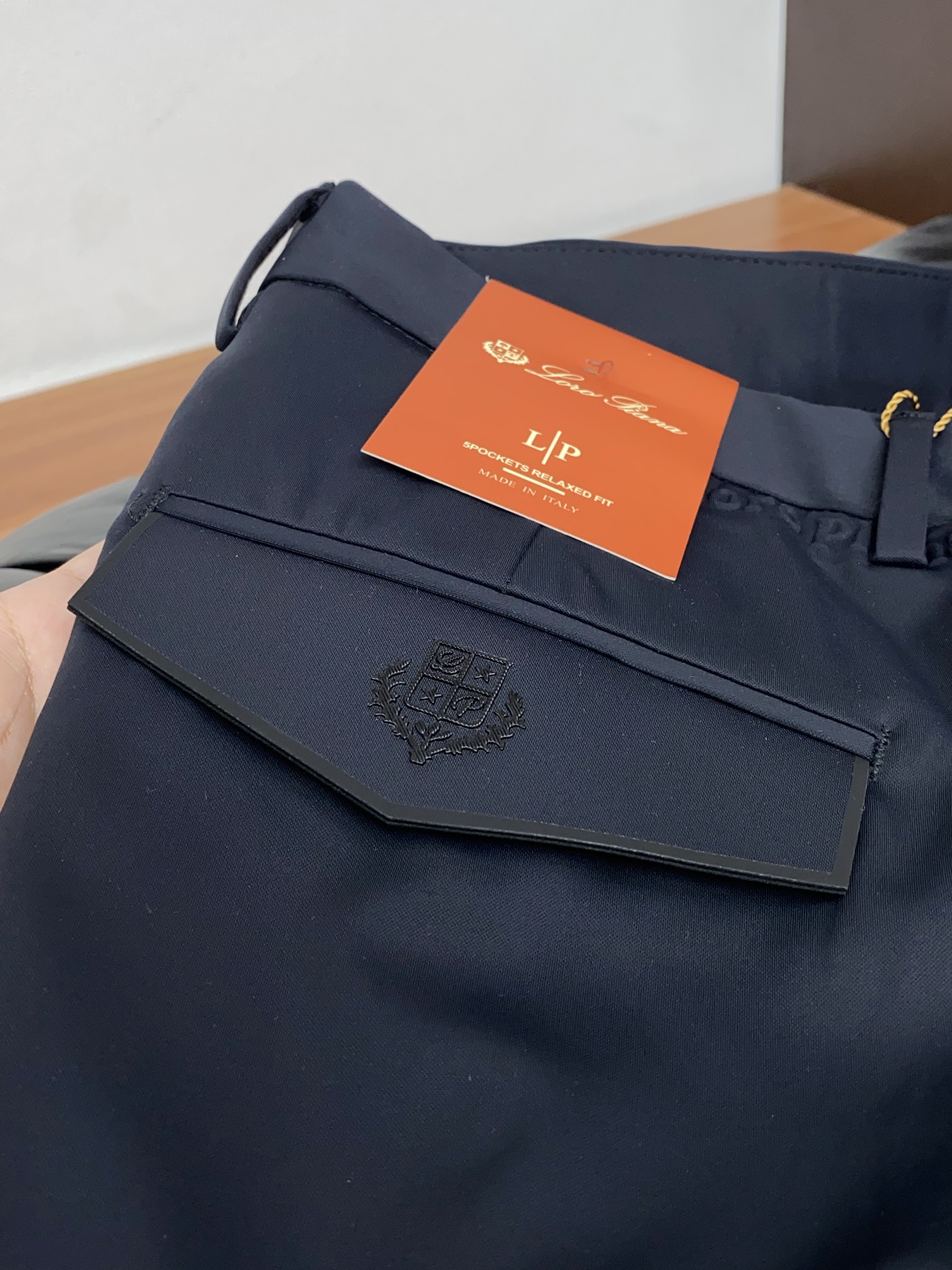 loro Piana 诺悠翩雅 26早春 新品 原单男士西装休闲西裤 每季必出的类型，无需质疑的热卖王牌