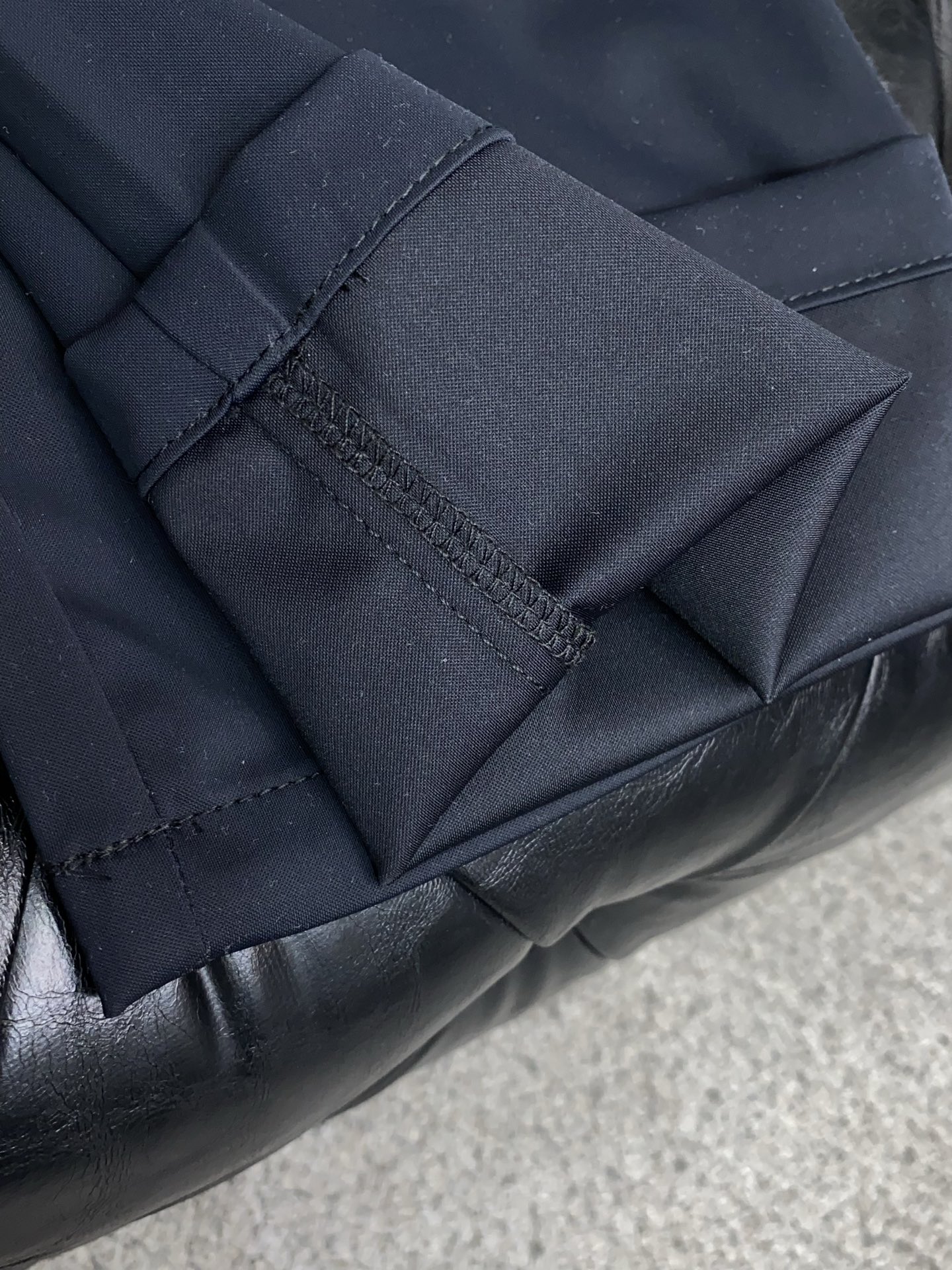 loro Piana 诺悠翩雅 26早春 新品 原单男士西装休闲西裤 每季必出的类型，无需质疑的热卖王牌