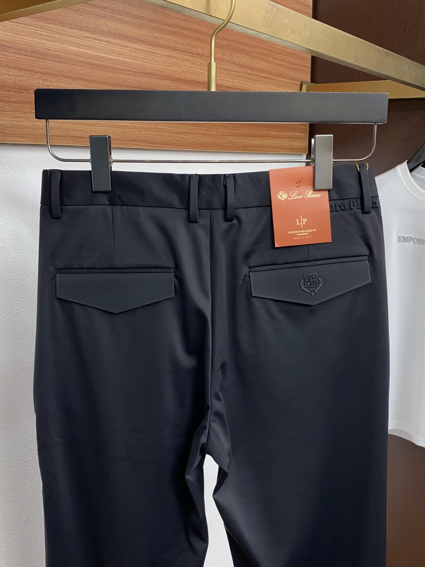 loro Piana 诺悠翩雅 26早春 新品 原单男士休闲西裤 每季必出的类型，无需质疑的热卖王牌单品