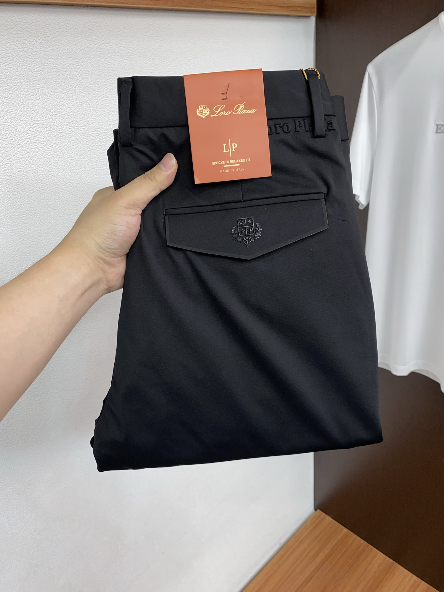 loro Piana 诺悠翩雅 26早春 新品 原单男士休闲西裤 每季必出的类型，无需质疑的热卖王牌单品