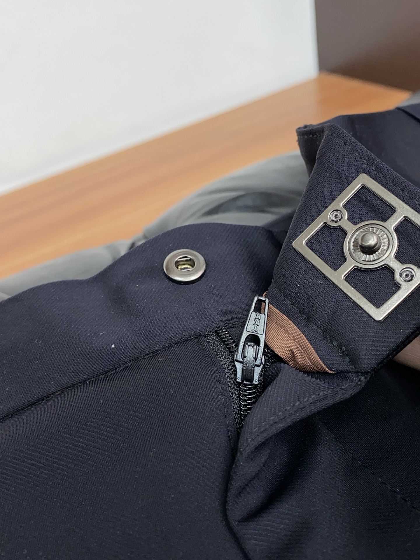loro Piana 诺悠翩雅 26早春 新品 原单男士西装休闲西裤 每季必出的类型，无需质疑的热卖王牌