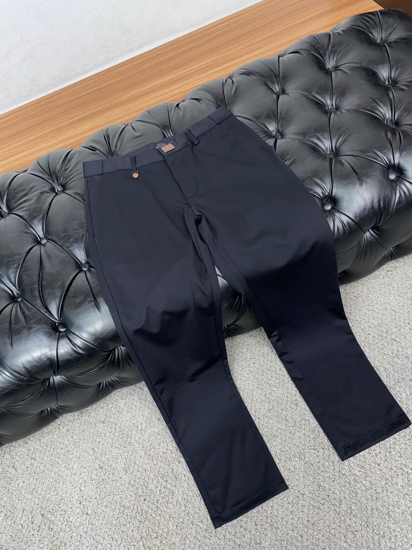 loro Piana 诺悠翩雅 26早春 新品 原单男士西装休闲西裤 每季必出的类型，无需质疑的热卖王牌