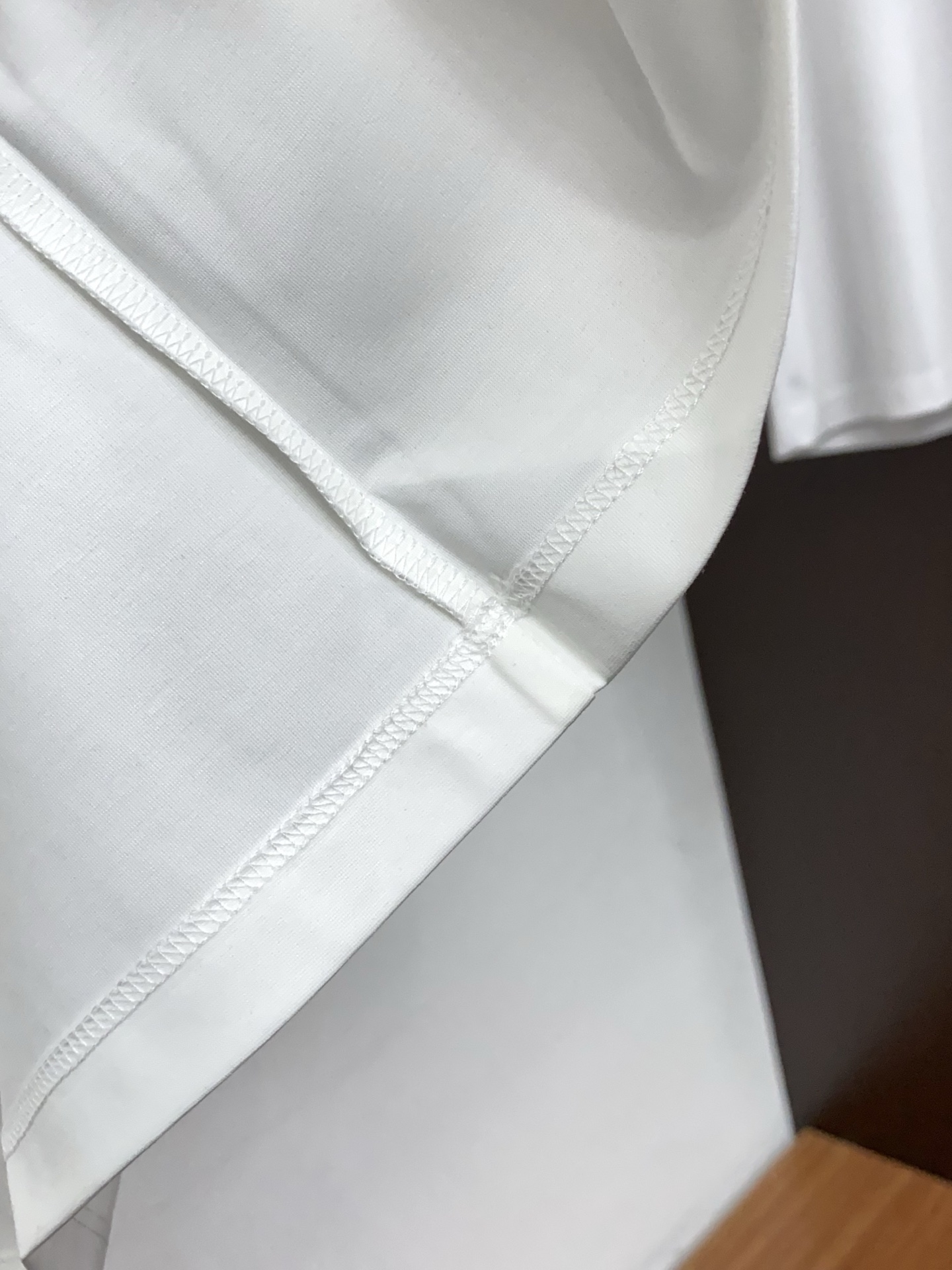 kiton 高级定制 2026新款短袖 百搭款式 任何人都可以轻松驾驭 面料全订制工艺 高定一等品丝光棉