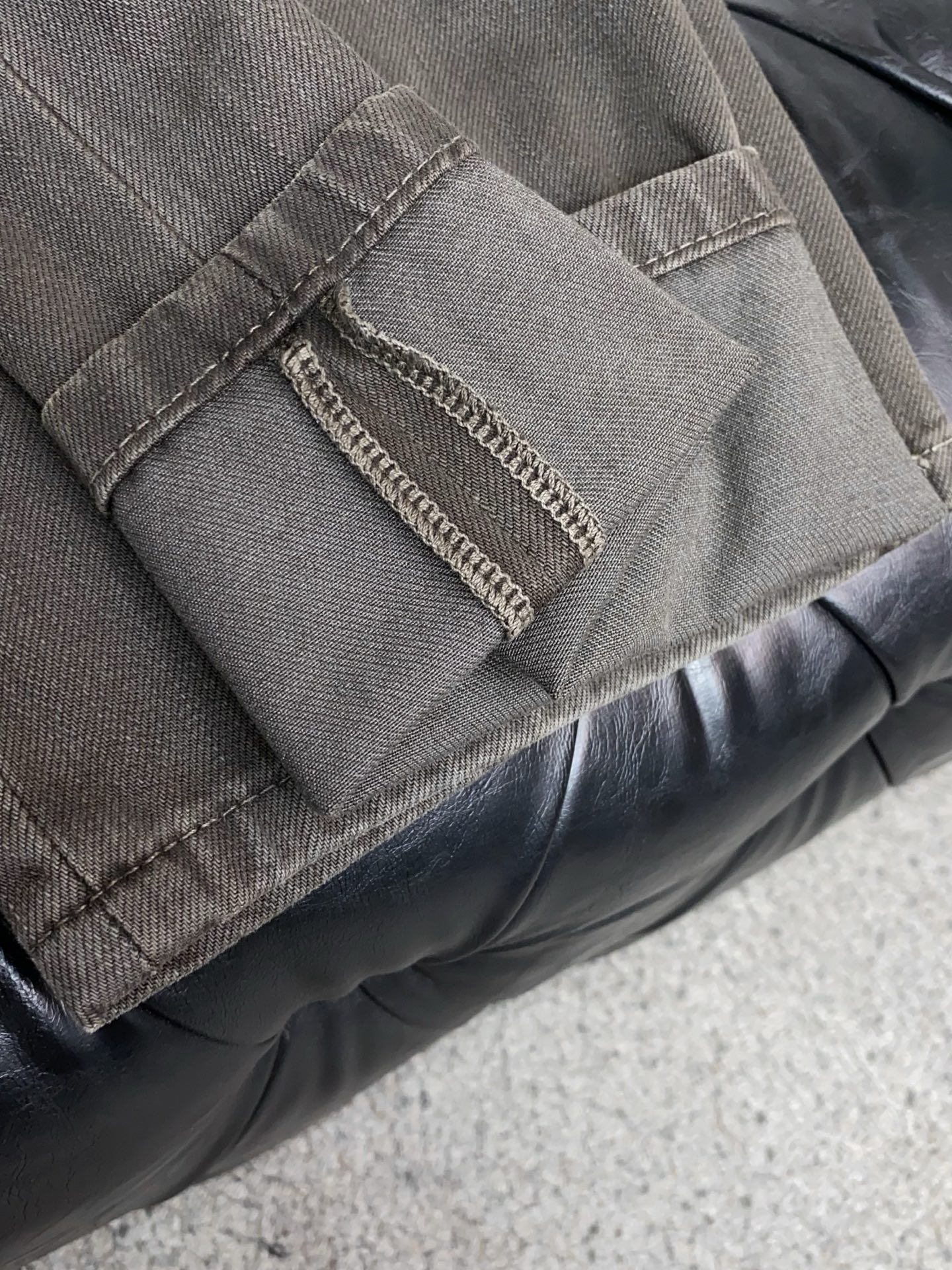loro Piana 诺悠翩雅 高端定制、2026早春最新款老钱风牛仔裤 柜台同步发售 原版定制复刻 客