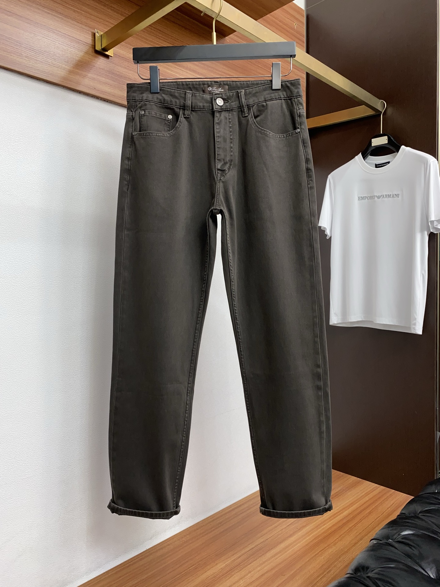 loro Piana 诺悠翩雅 高端定制、2026早春最新款老钱风牛仔裤 柜台同步发售 原版定制复刻 客