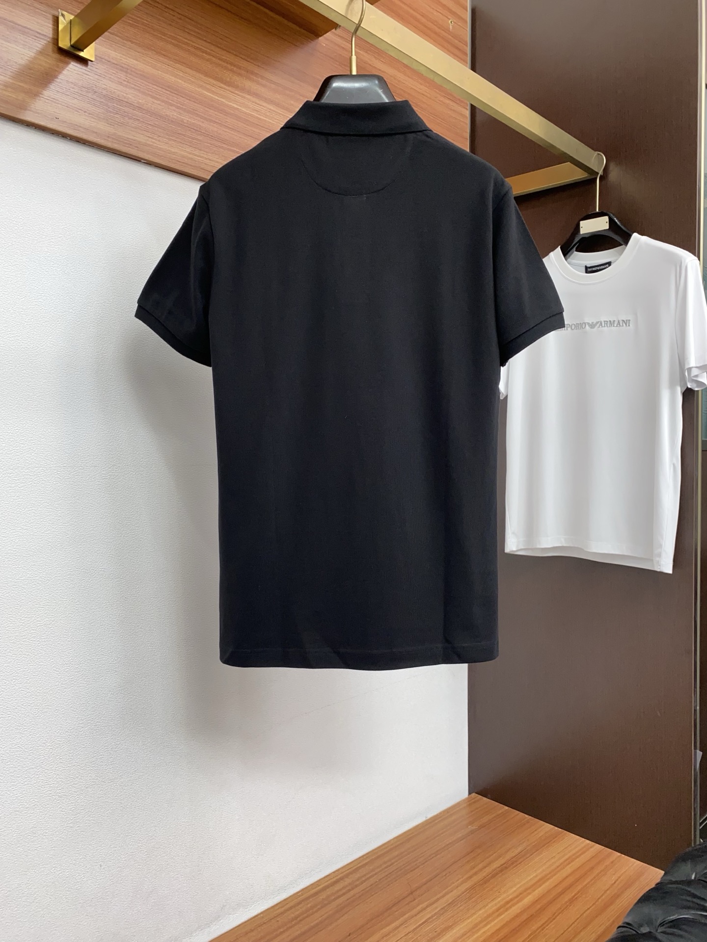 브루넬로쿠치넬리 체크 카라 가죽 로고 남성 반팔 폴로셔츠 상세 이미지 10