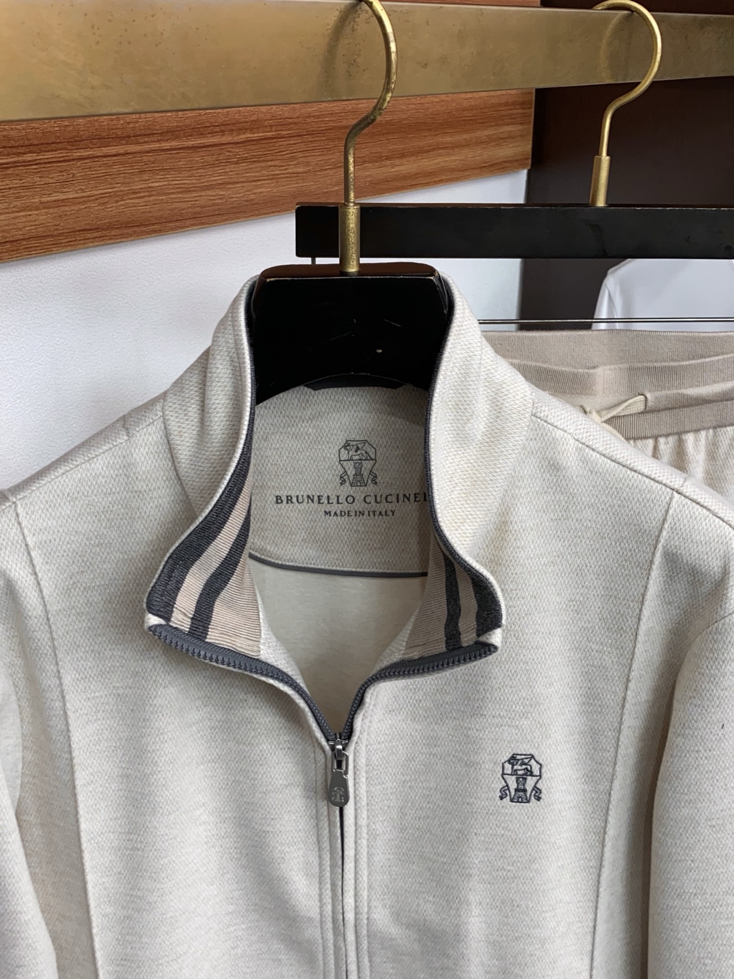 /套 bc 一套销售 春款套装 顶级品质 普拉达 定制顶级面料 新品 最新设计款 2026ss 家新款夹