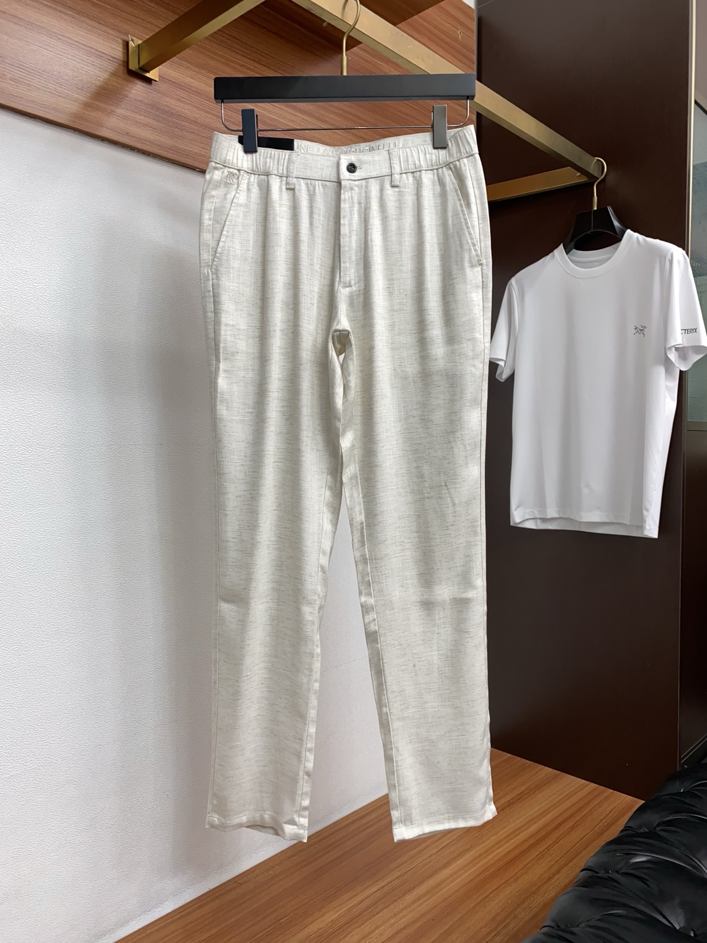 bc 2026ss 春夏 新品 原单男士西装棉麻休闲裤 每季必出的类型，无需质疑的热卖王牌单品，符合四季