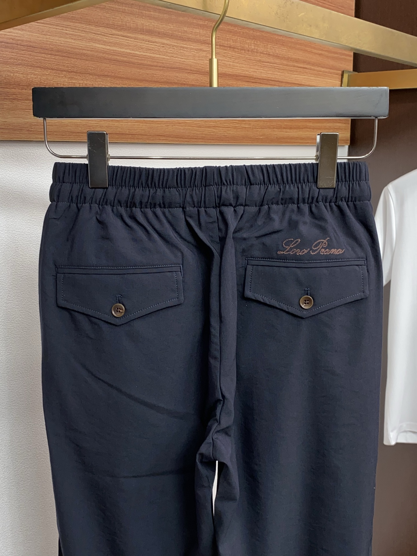loro Piana 诺悠翩雅 2026ss 春夏 新品 原单男士休闲裤 每季必出的类型，无需质疑的热卖